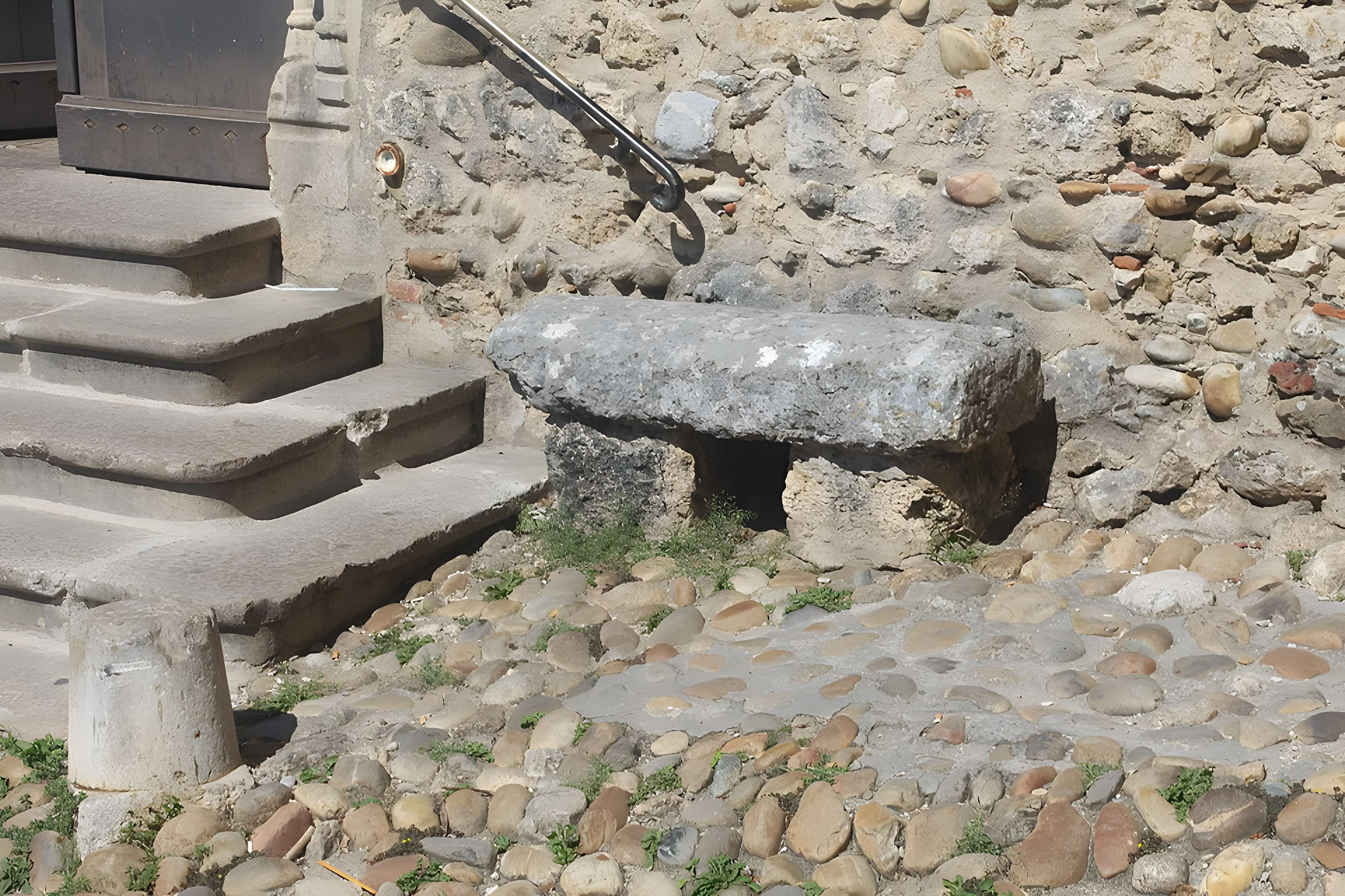 Église Sainte-Marie-Madeleine de Pérouges