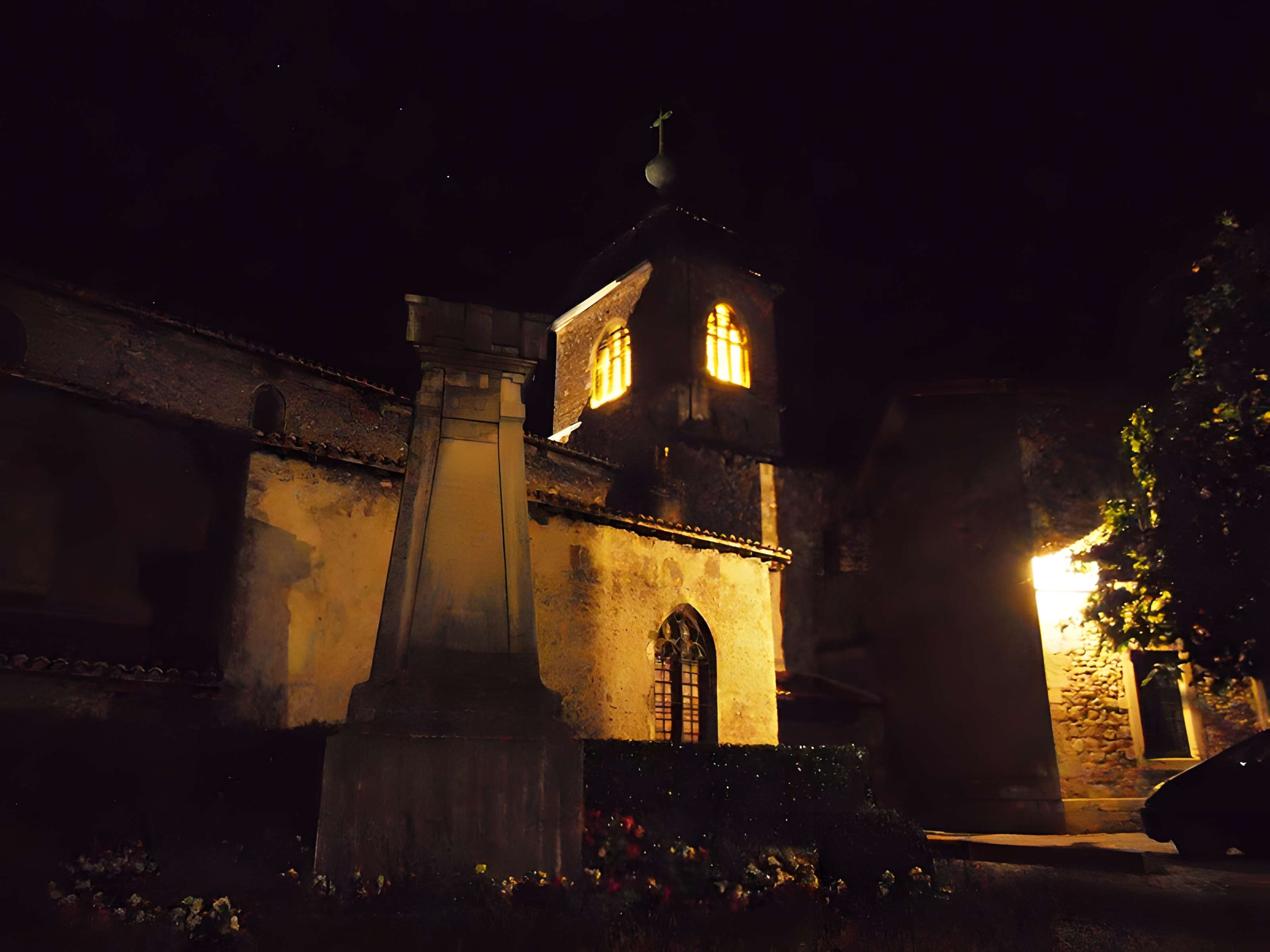 Église Sainte-Marie-Madeleine de Pérouges