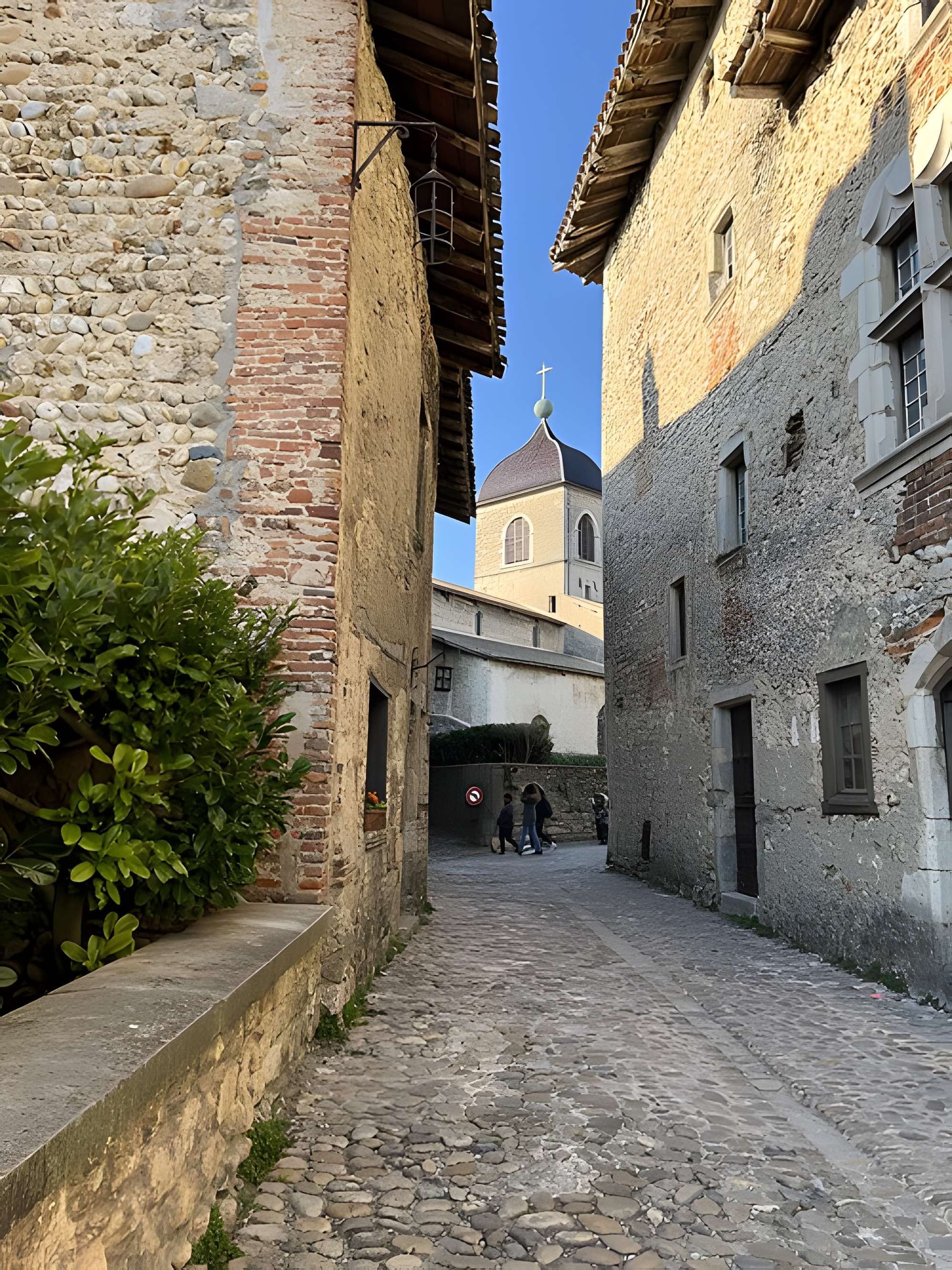 Église Sainte-Marie-Madeleine de Pérouges