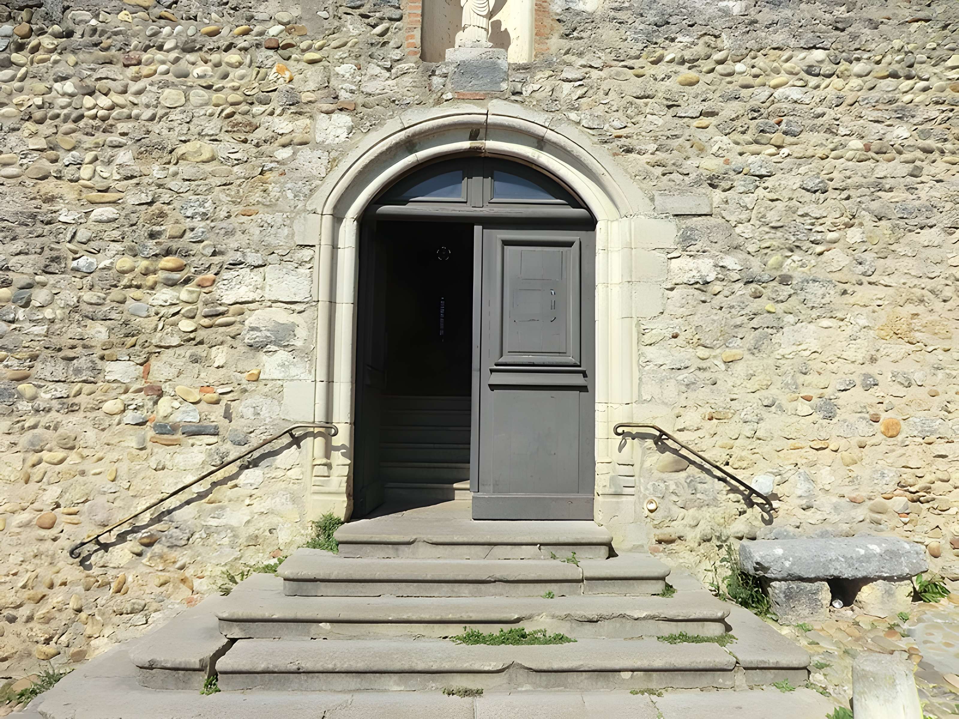 Église Sainte-Marie-Madeleine de Pérouges