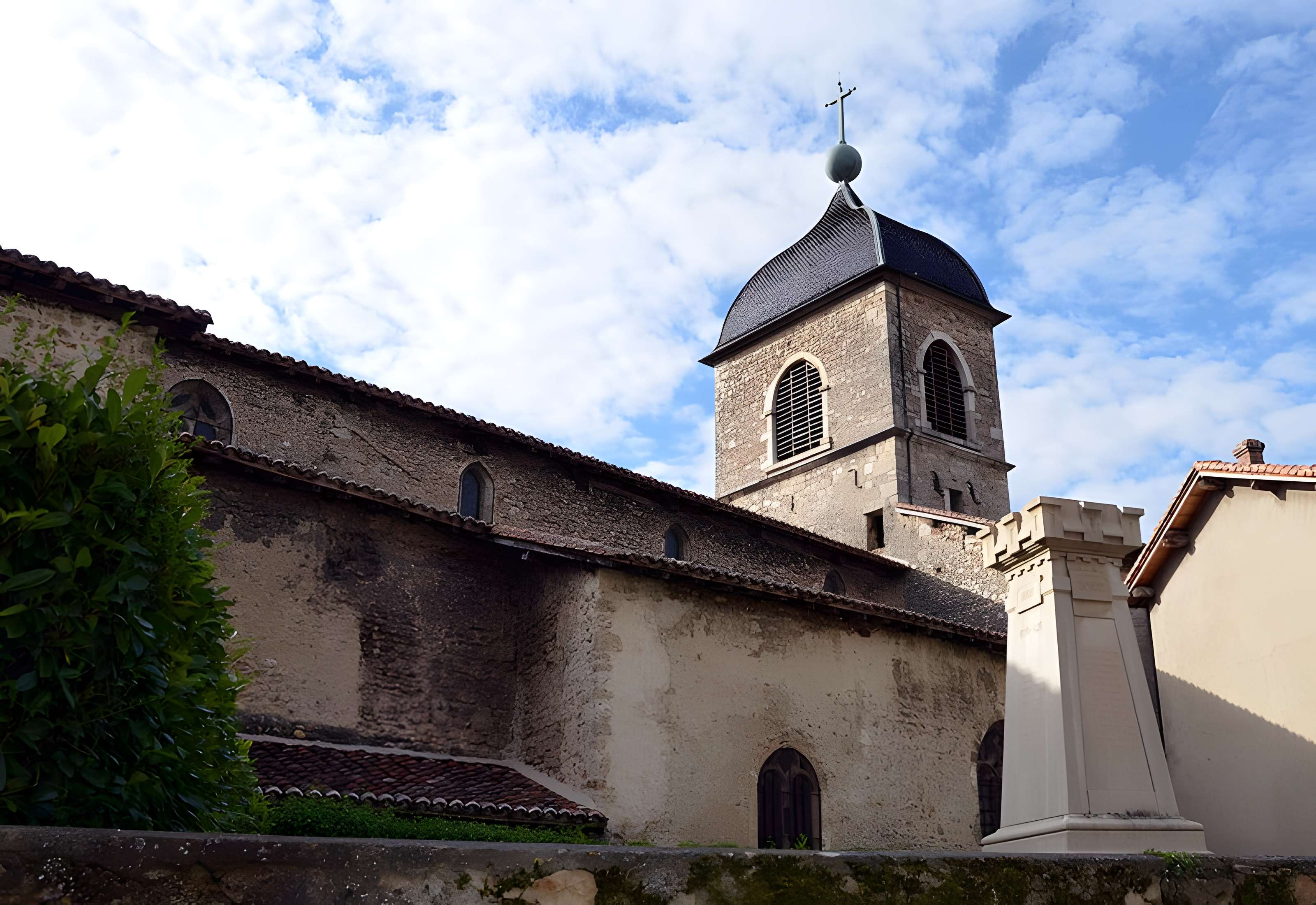 Église Sainte-Marie-Madeleine de Pérouges