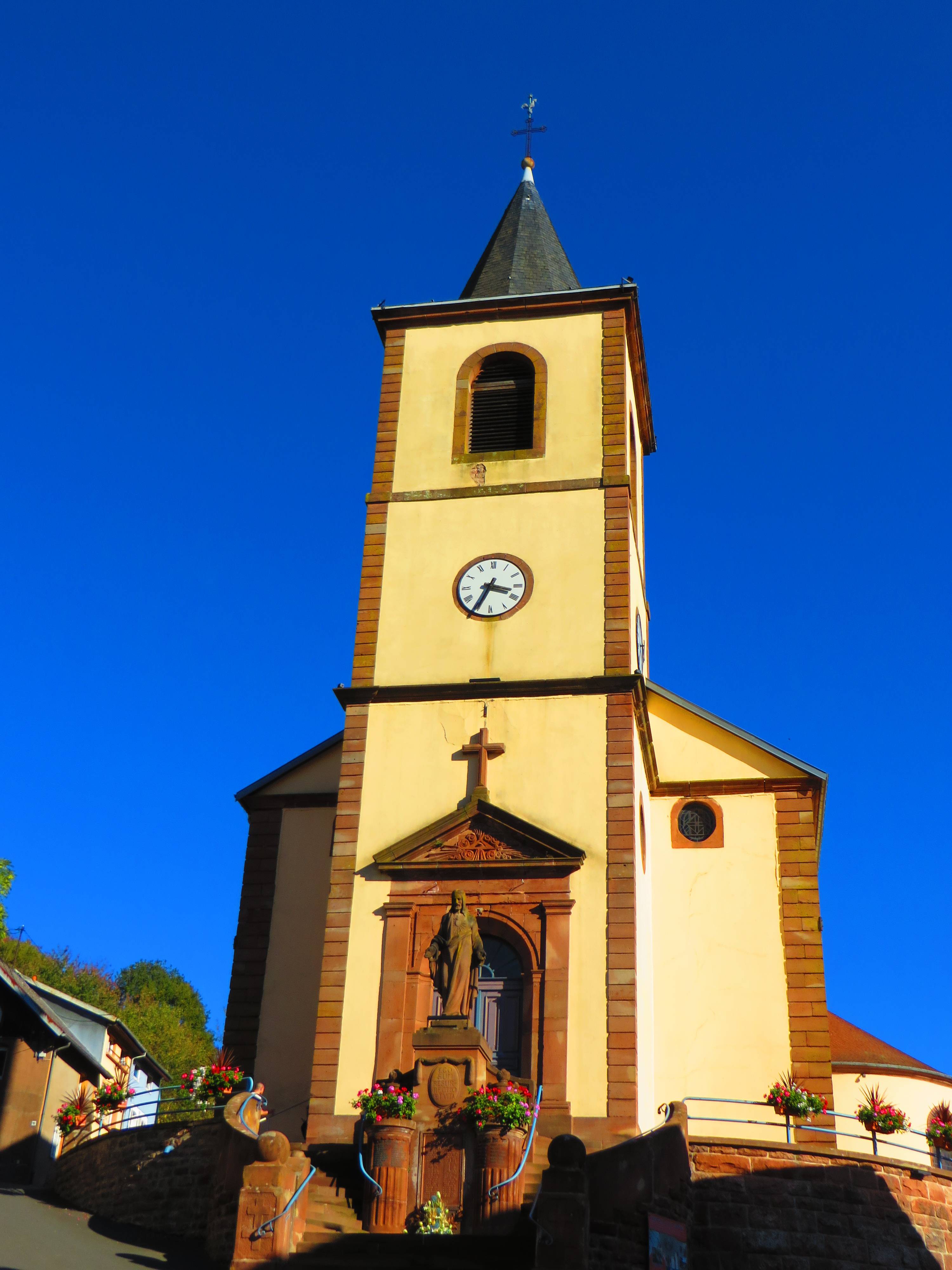 Photo de Kirche der Himmelfahrt der Heiligen Jungfrau Maria von Walscheid
