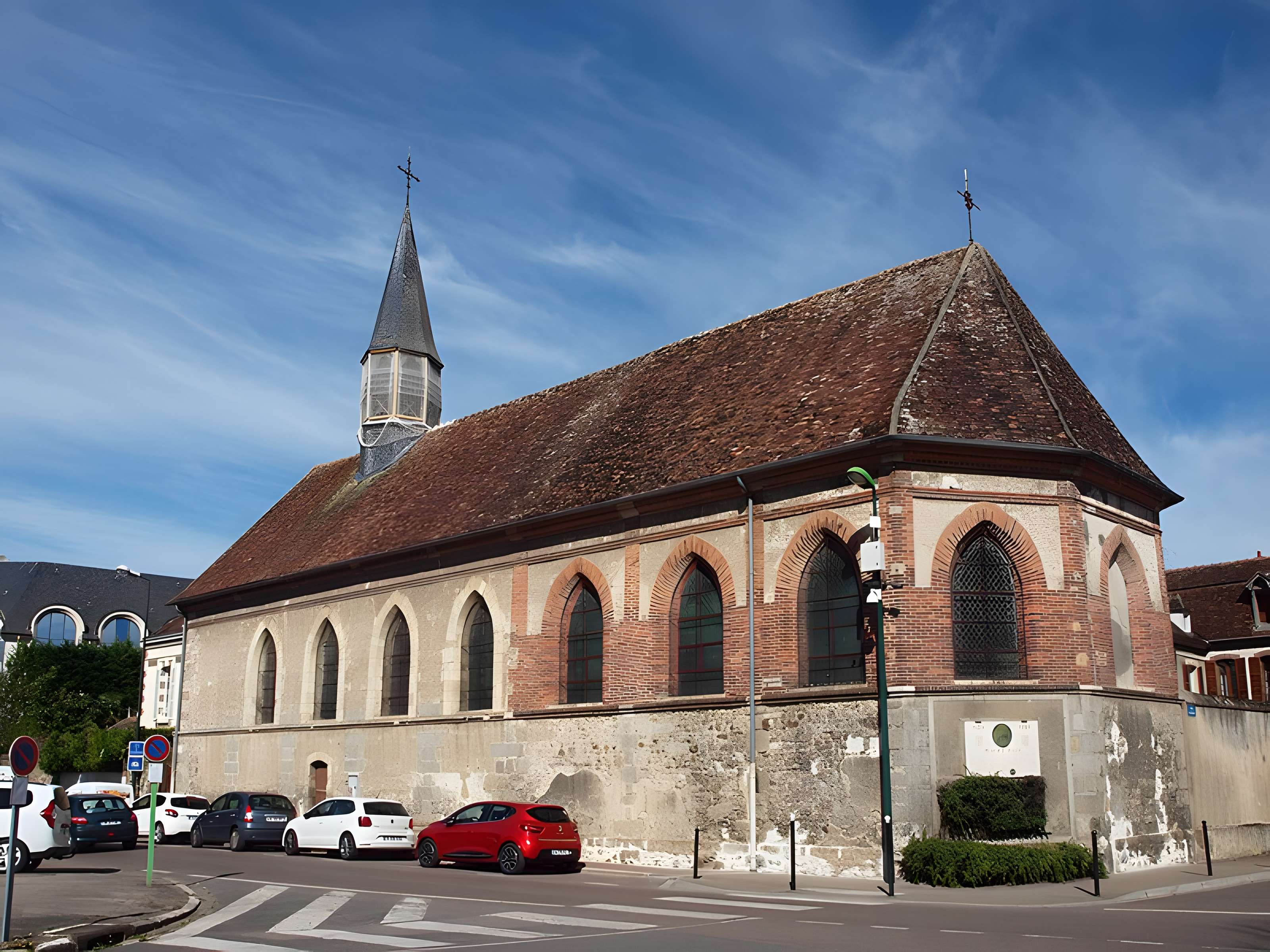 Église Sainte-Mathie de Sens