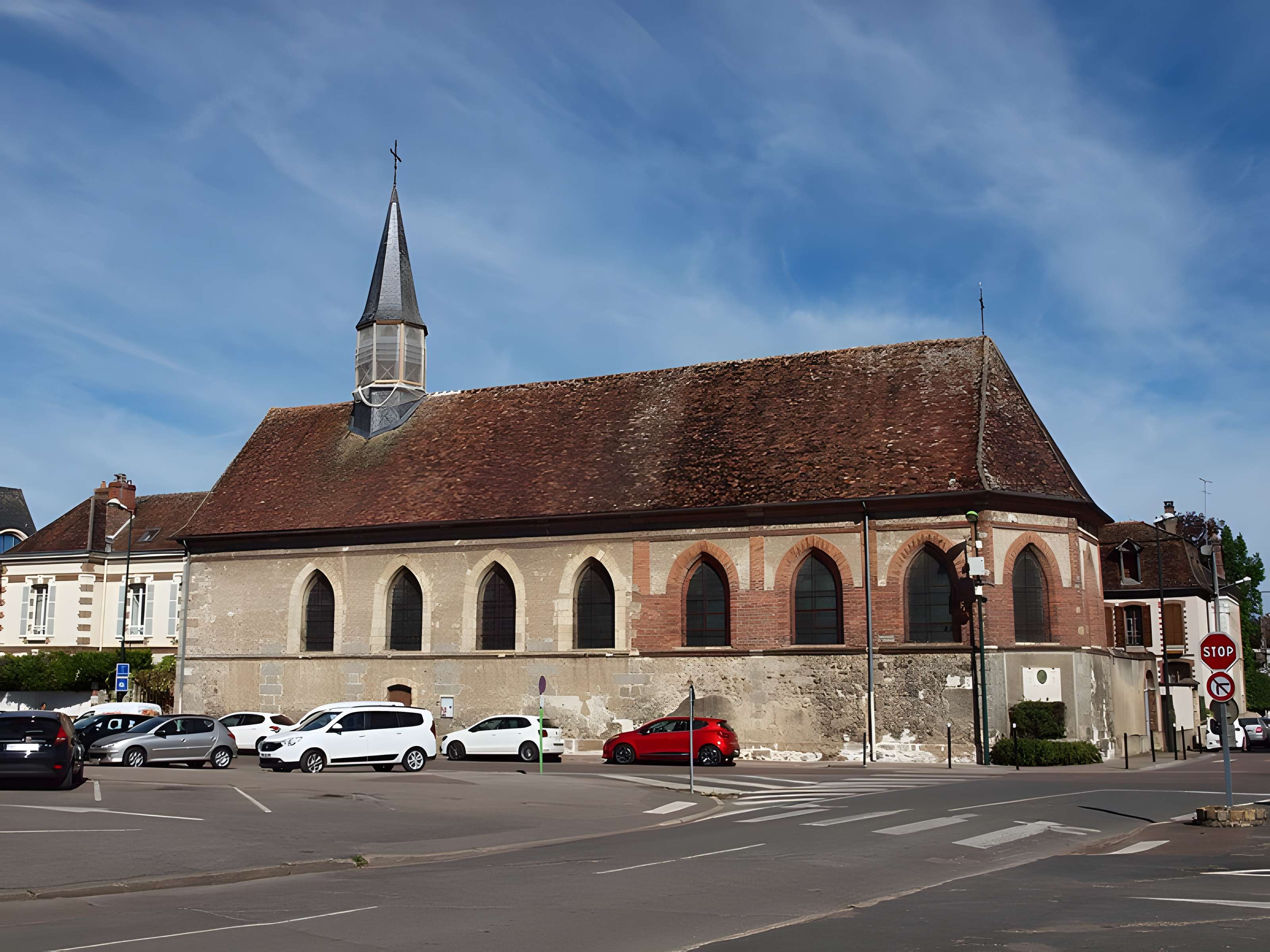 Église Sainte-Mathie de Sens