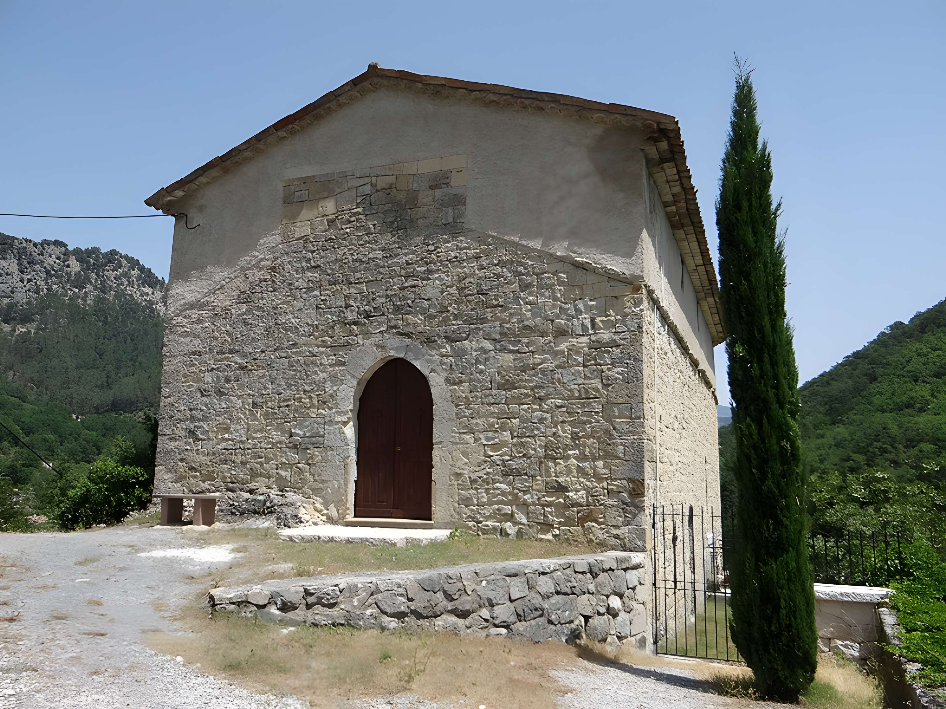 Église Sainte-Pétronille de Roquestéron-Grasse