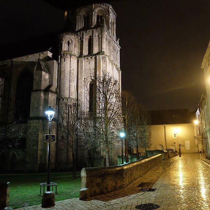 Photo de Église Sainte-Radegonde de Poitiers
