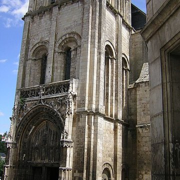 Église Sainte-Radegonde de Poitiers