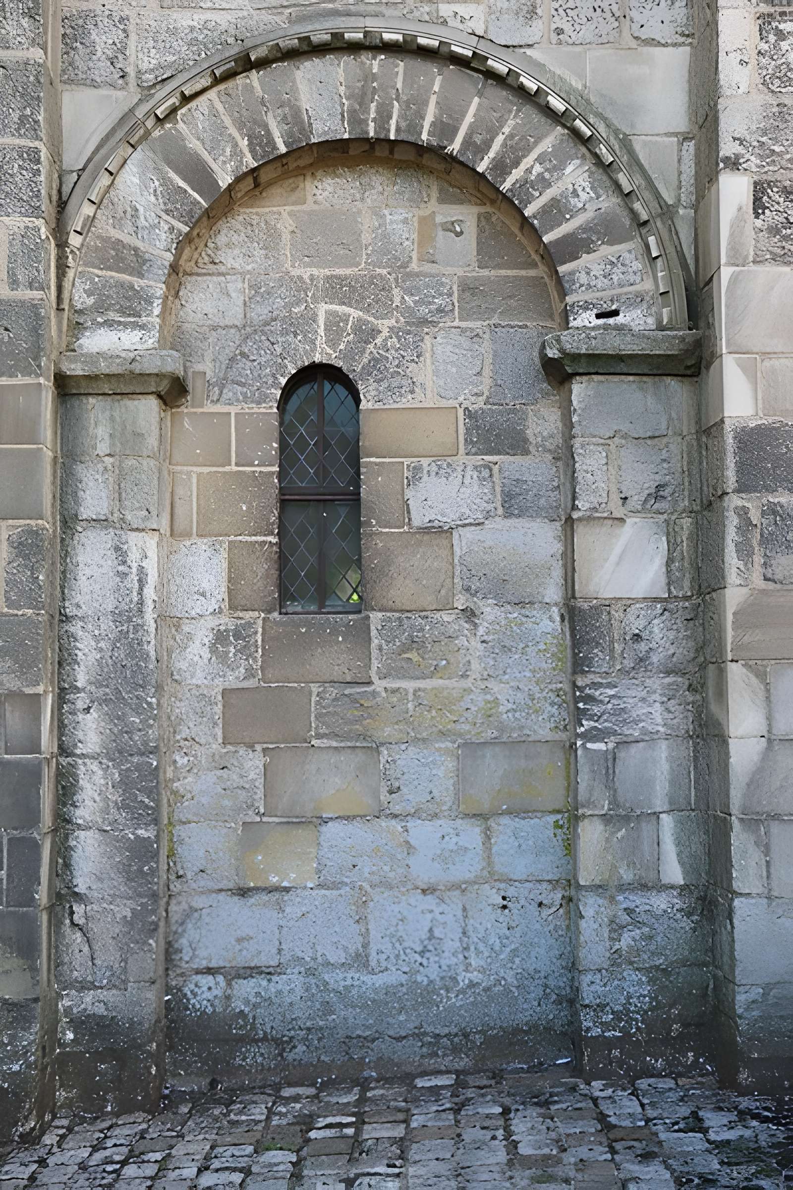Église Sainte-Radegonde de Poitiers