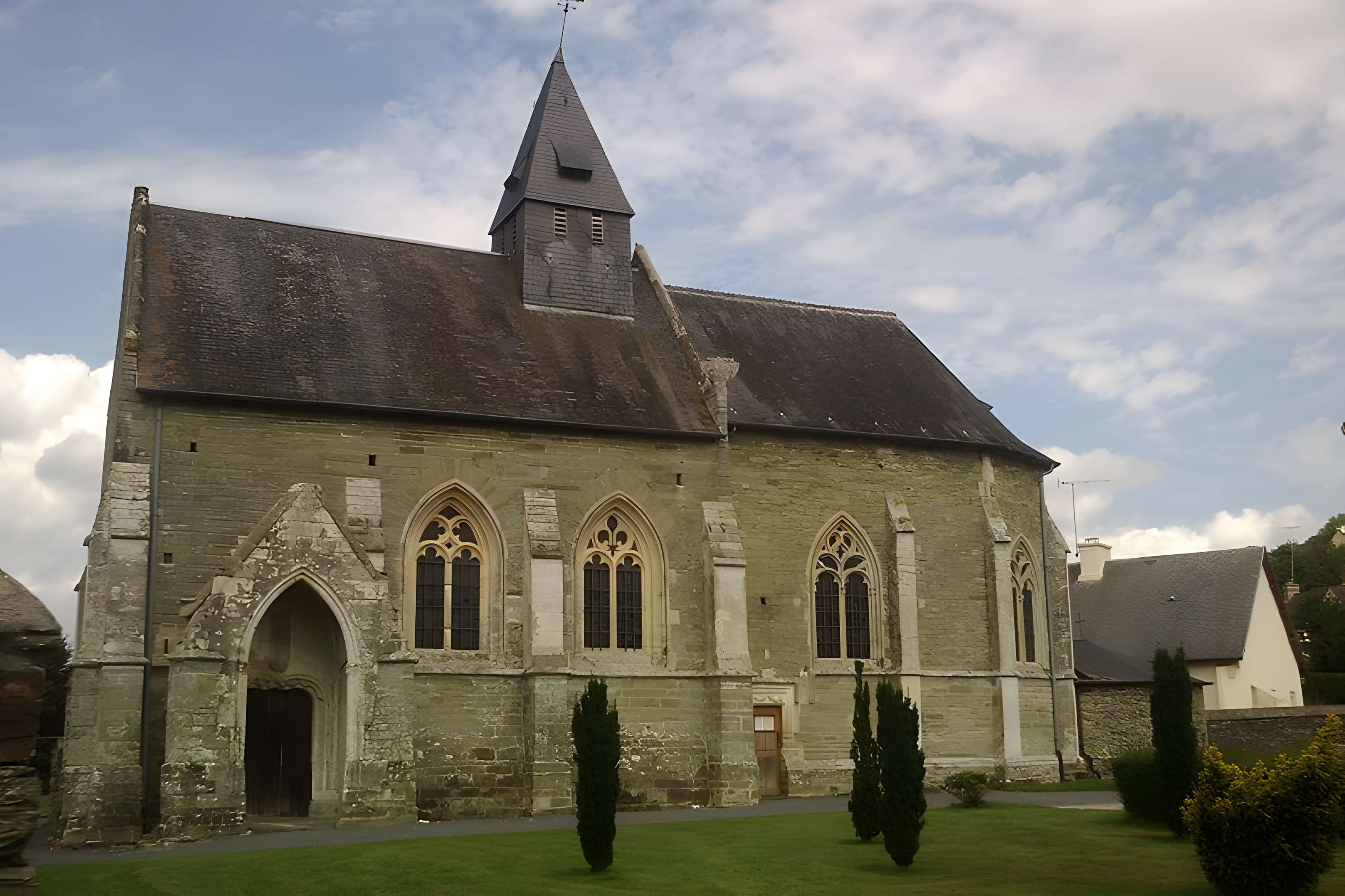 Église Sainte-Suzanne de Sainte-Suzanne-sur-Vire