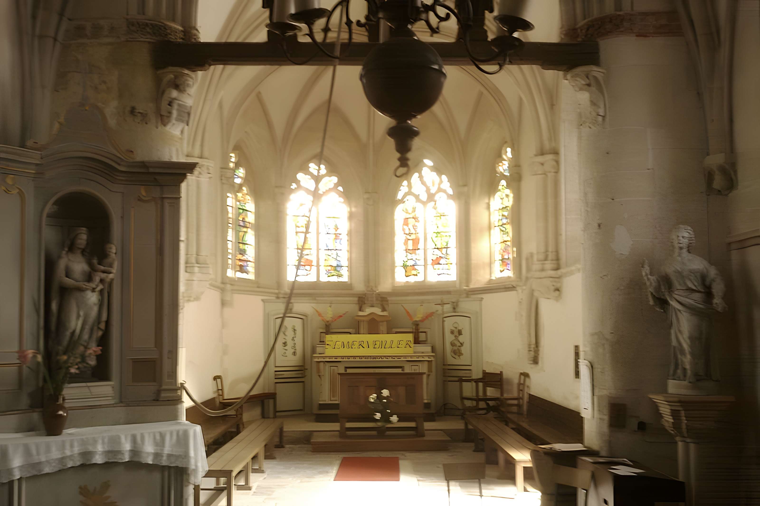 Église Sainte-Suzanne de Sainte-Suzanne-sur-Vire