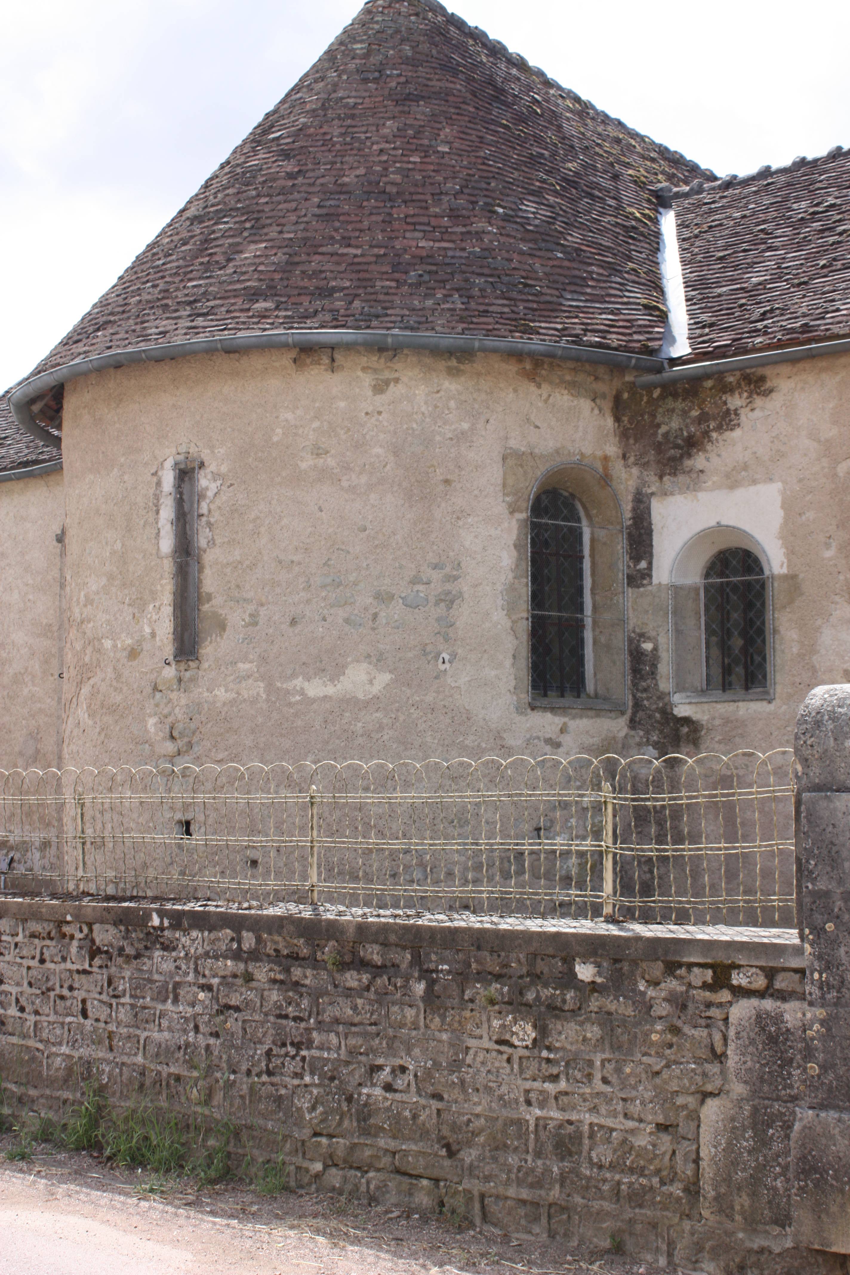 Photo de Kirche des heiligen Martin von Dirol