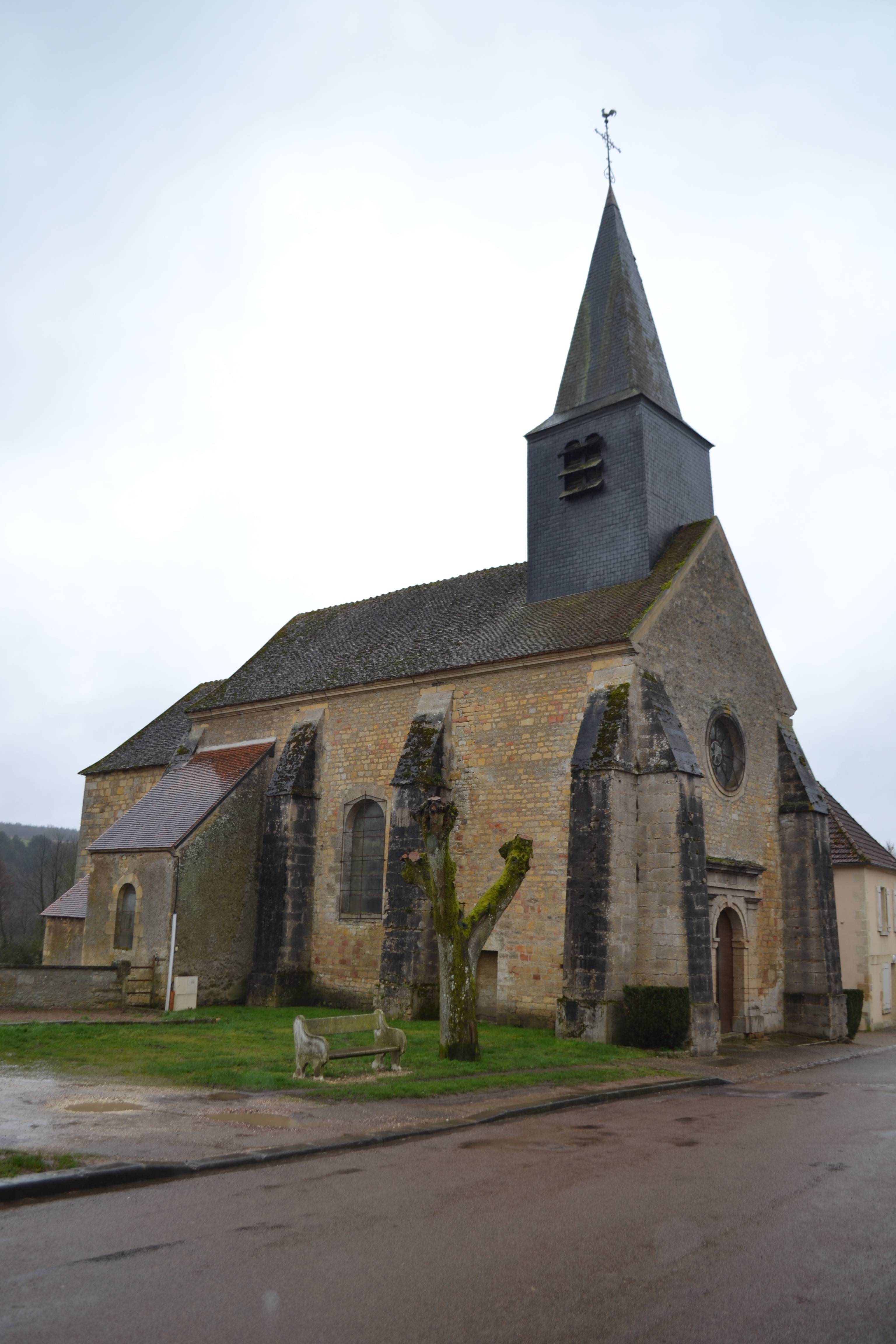 Photo de Saint-Pierre de Dompierre-sur-Nièvre Church
