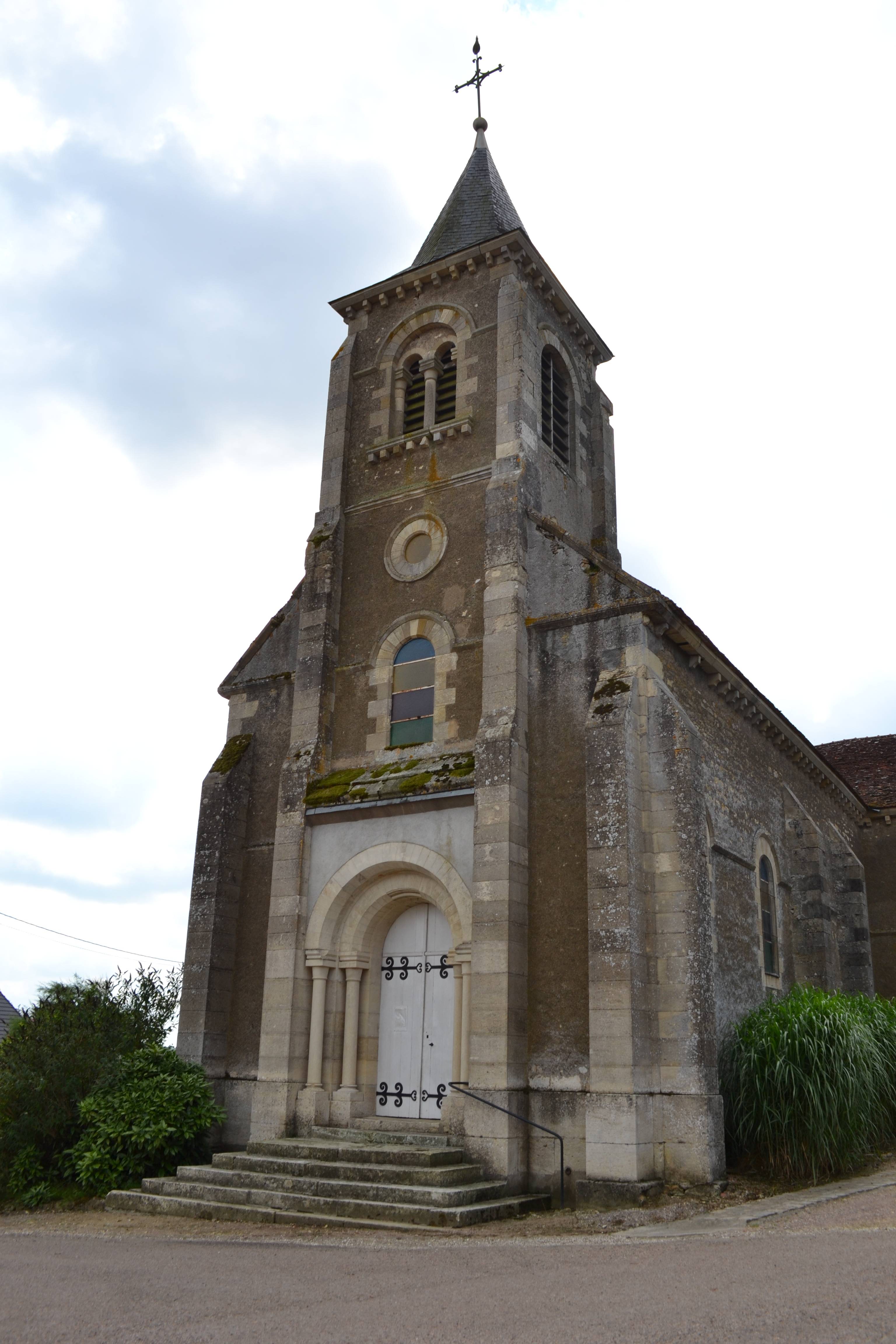 Photo de Kirche Saint Martin de La Celle-sur-Nièvre