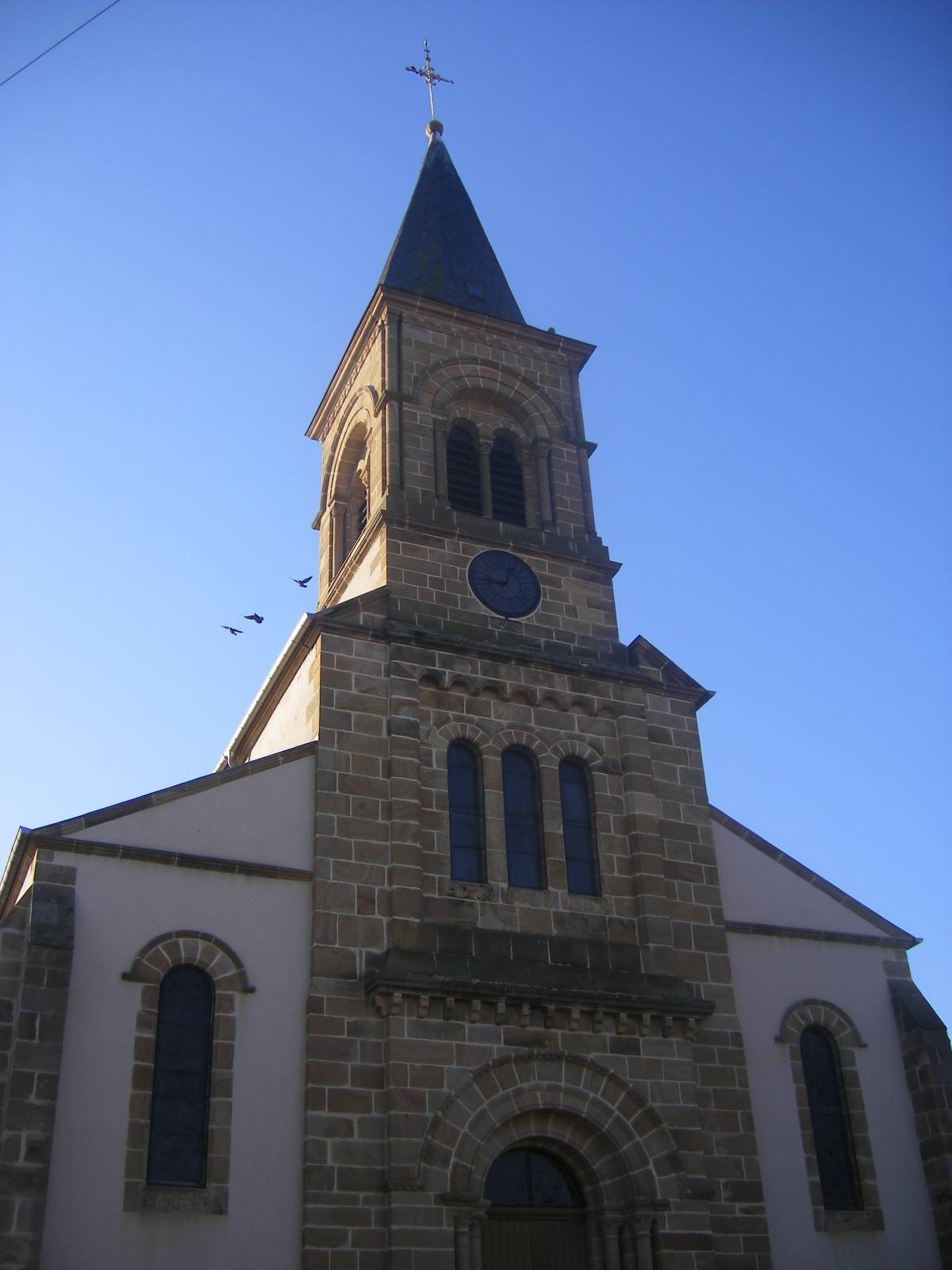Photo de Notre-Dame-de-la-Nativity Church of La Machine