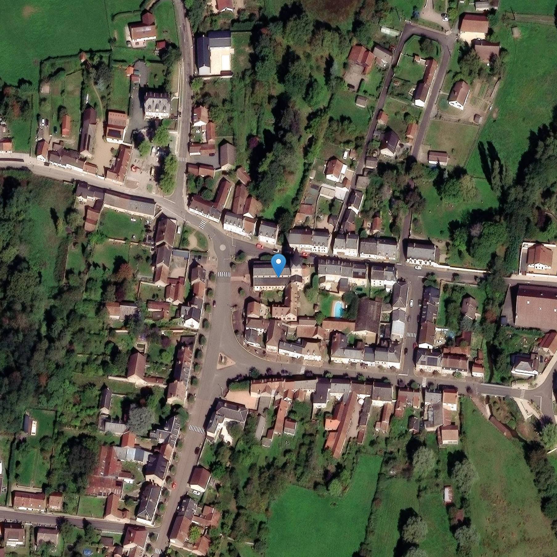 Photo de Sint-Romeinse Kerk van Lucenay-lès-Aix