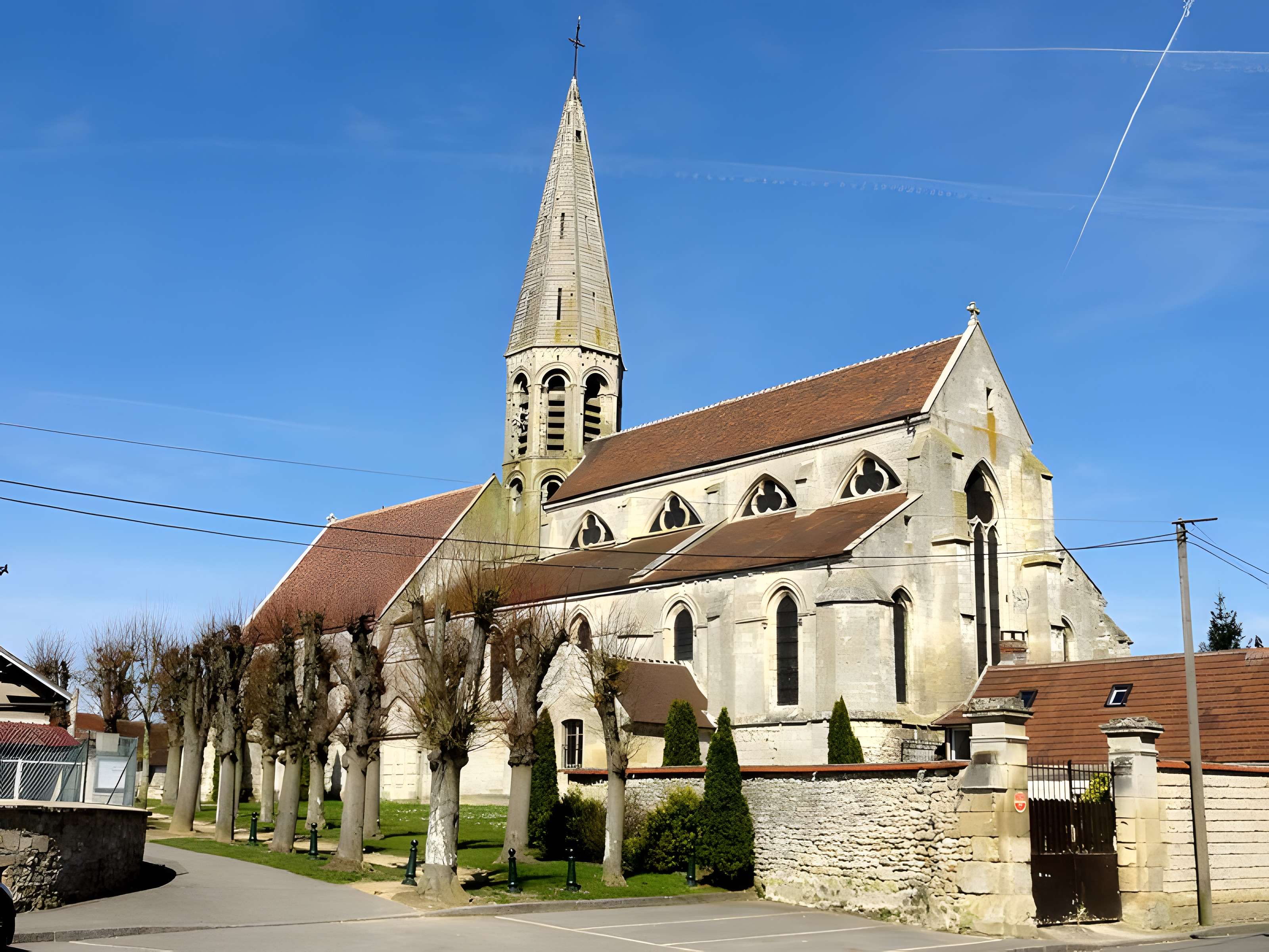 Église Saint-Étienne de Cambronne-lès-Clermont