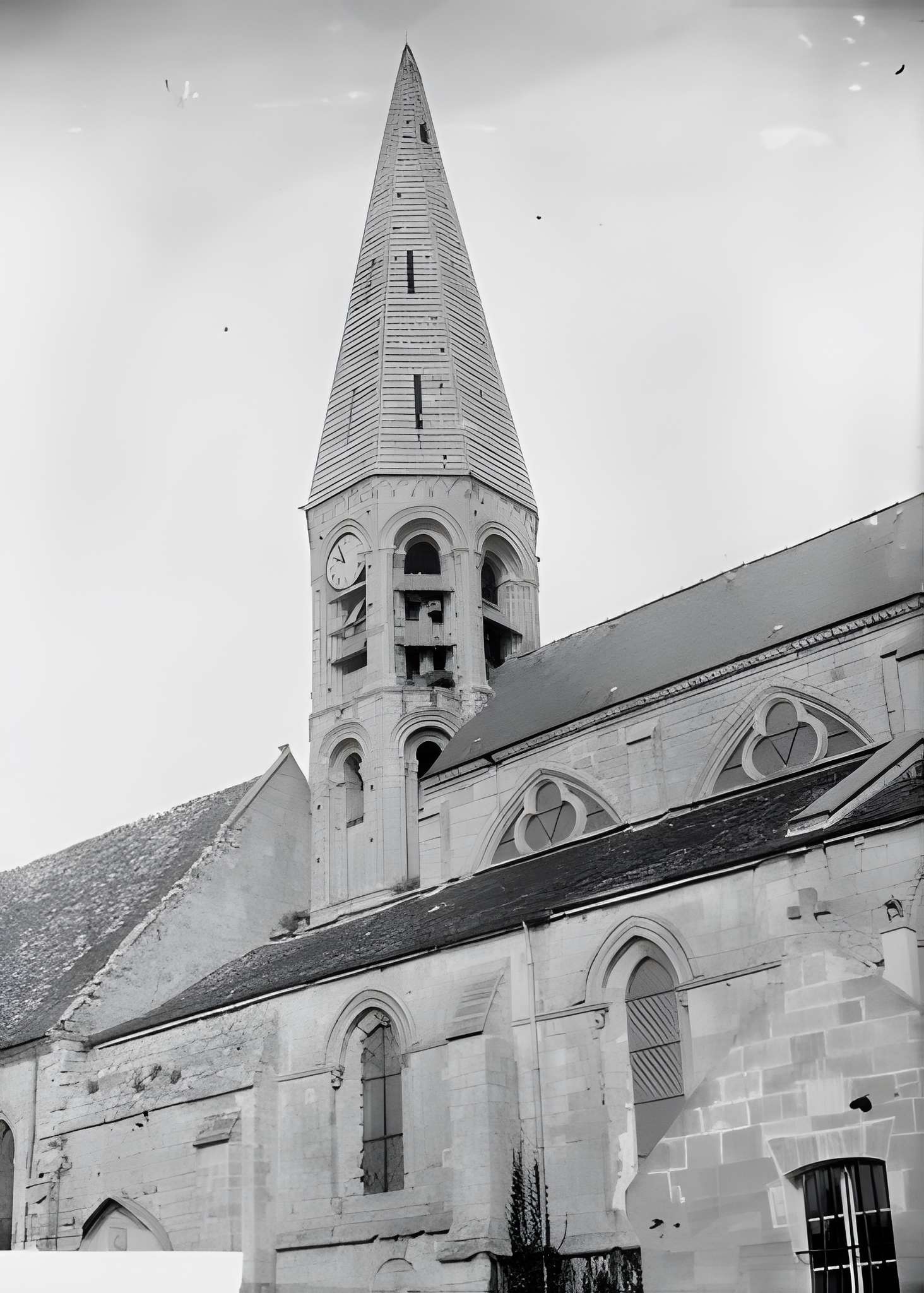 Église Saint-Étienne de Cambronne-lès-Clermont