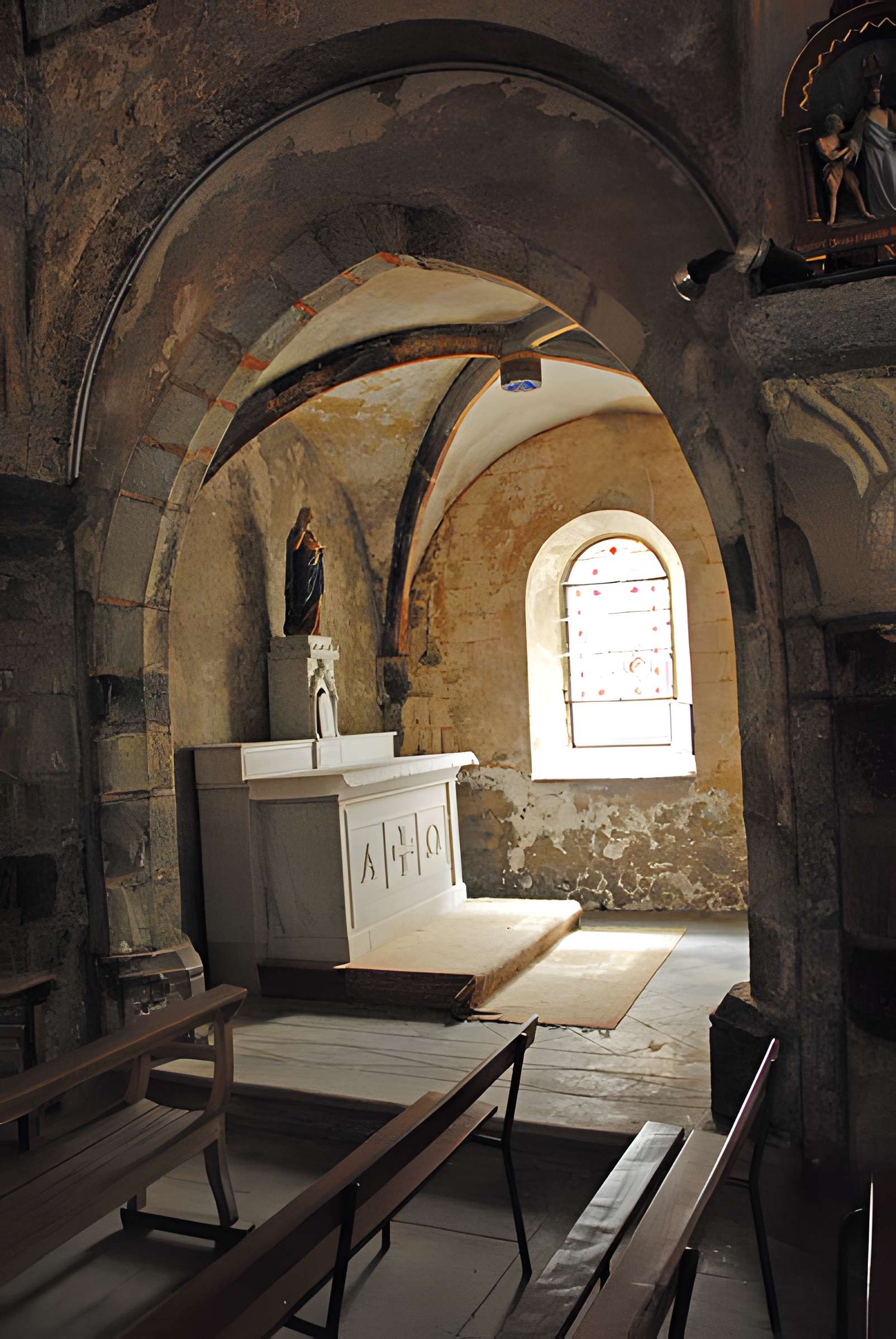 Église Saint-Étienne de Chambon-sur-Lac