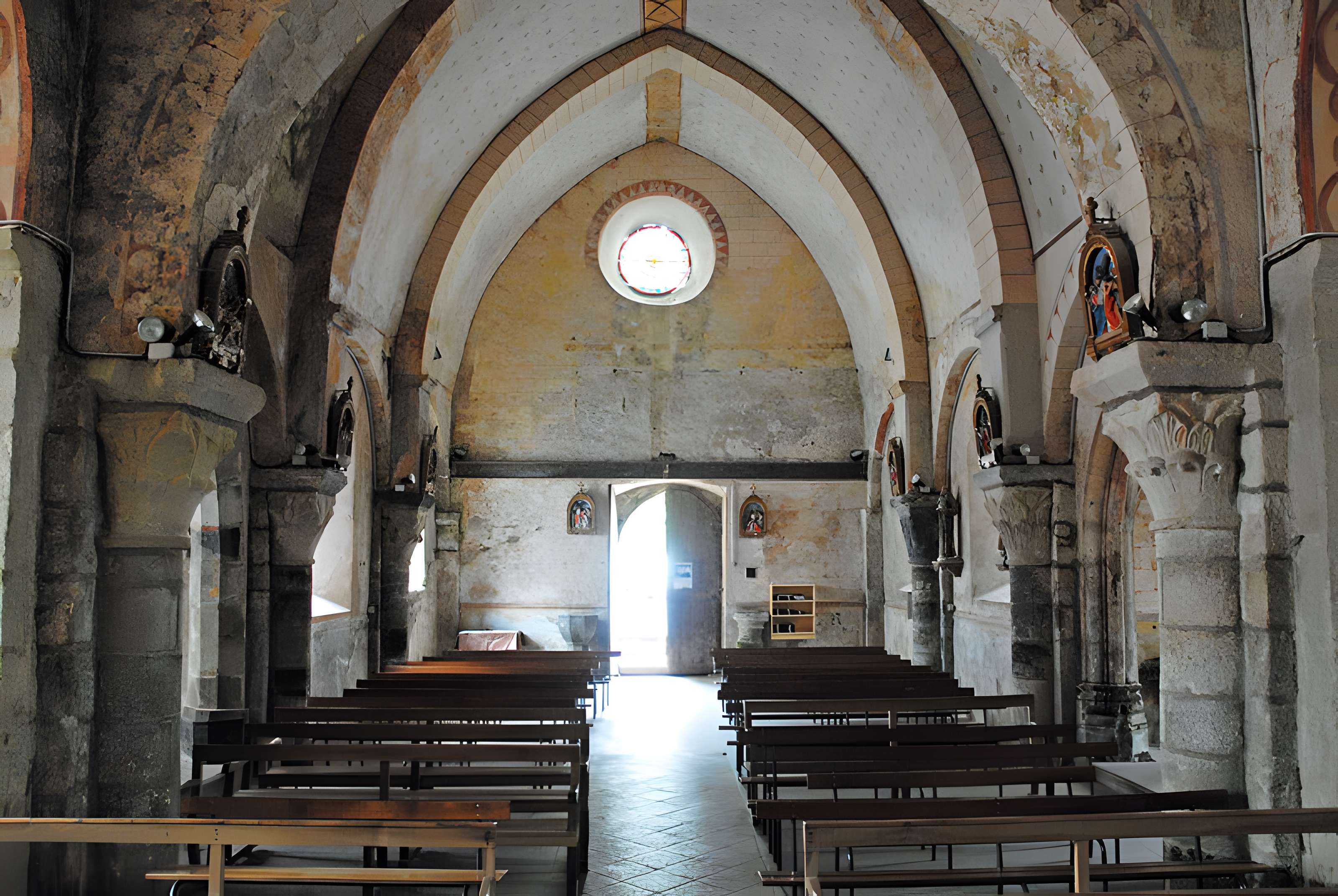 Église Saint-Étienne de Chambon-sur-Lac