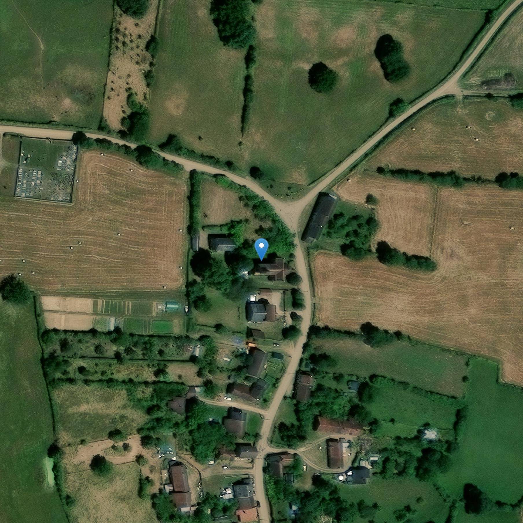 Photo de 维特里-拉切圣莫里斯教堂