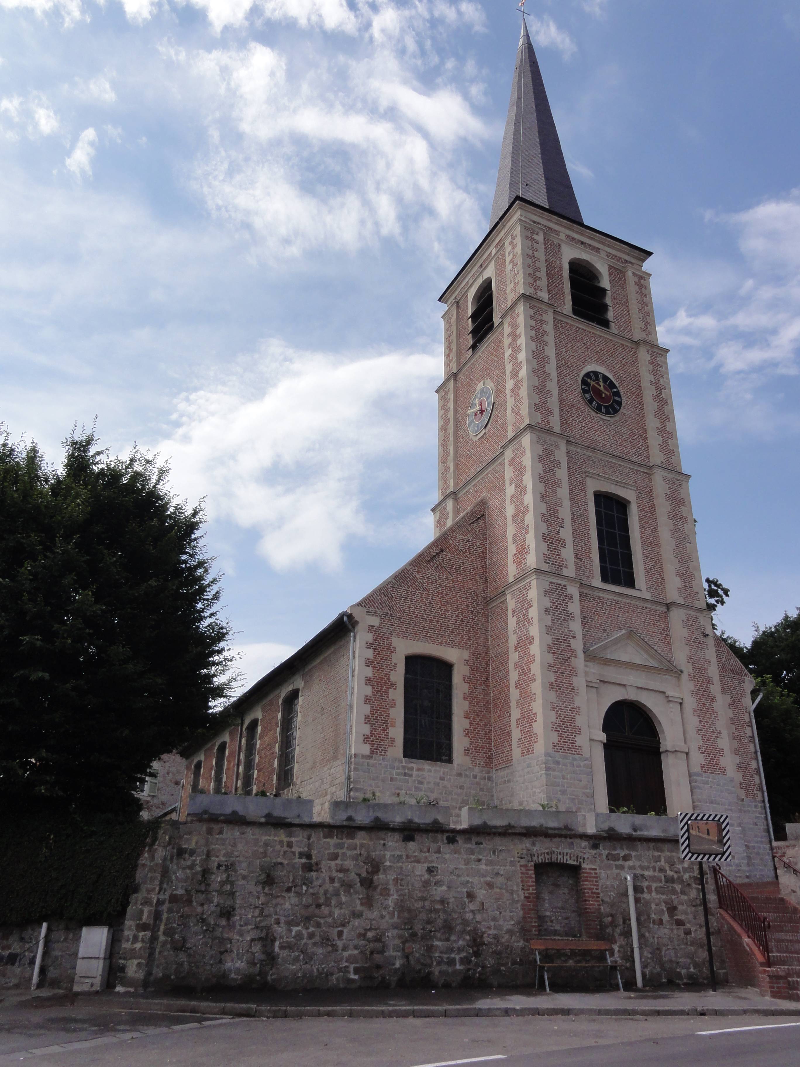 Photo de St. Martin d'Artres Kirche