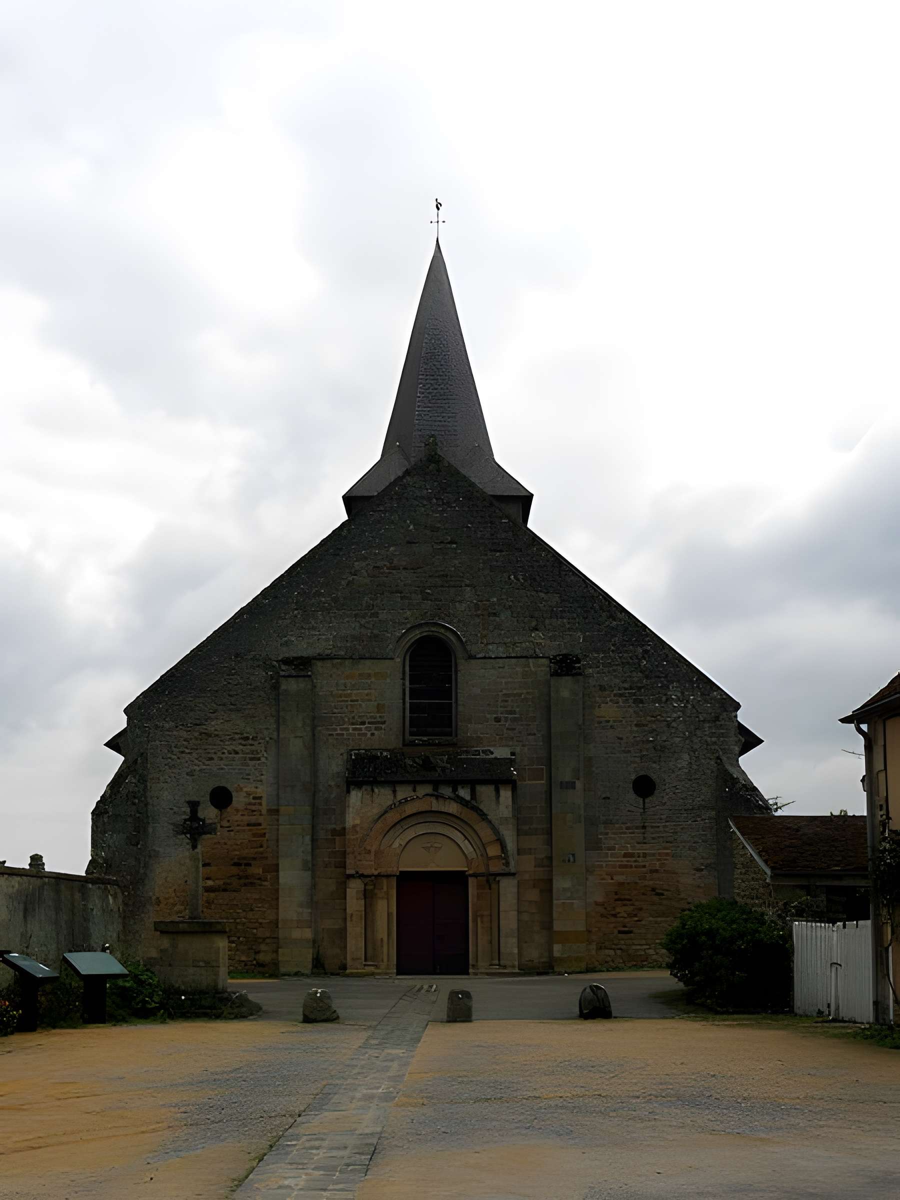 Église Saint-Étienne de Franchesse