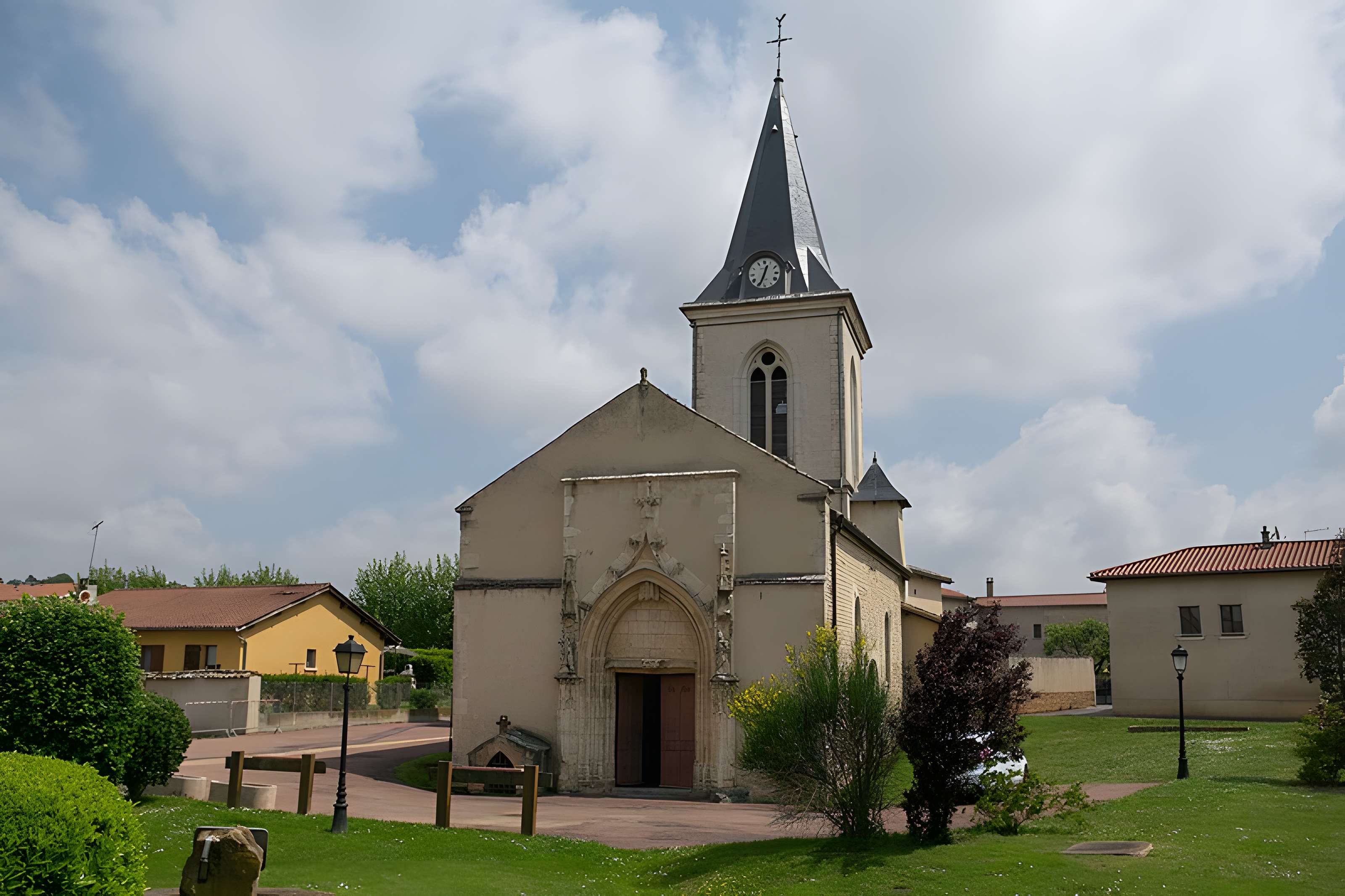 Église Saint-Étienne de Frans