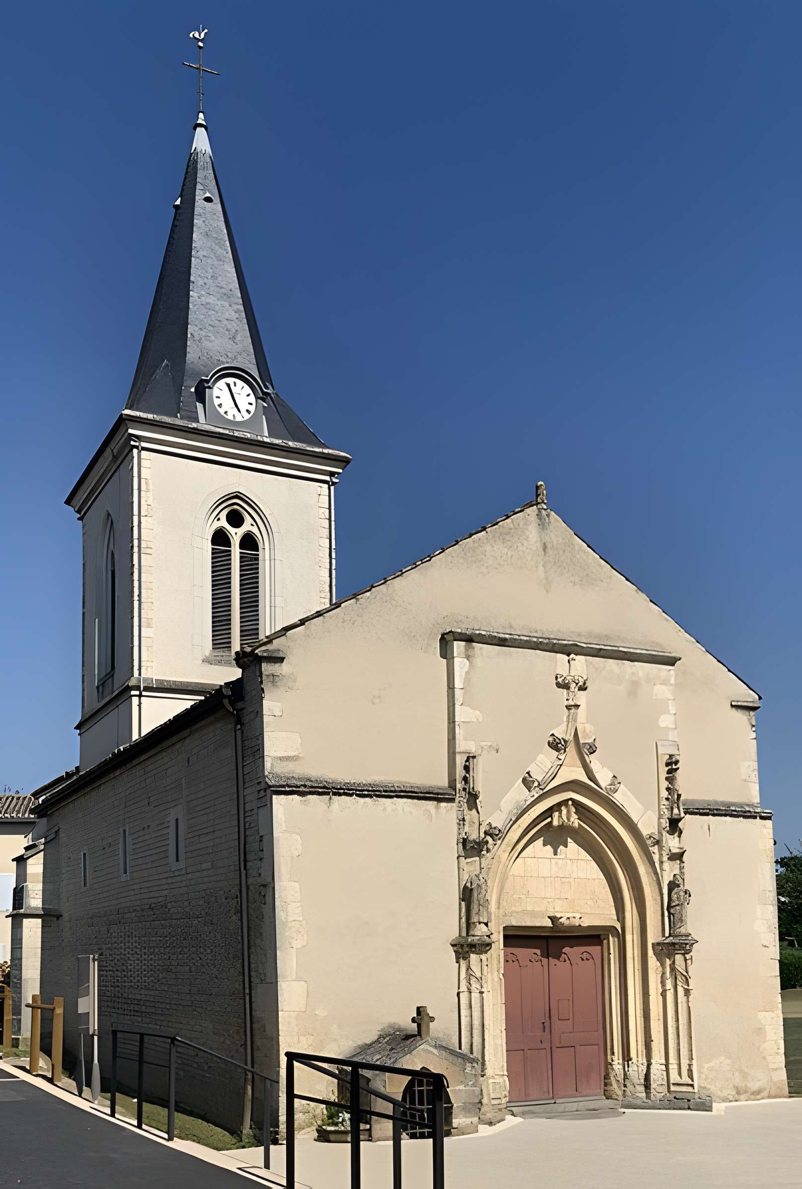 Église Saint-Étienne de Frans