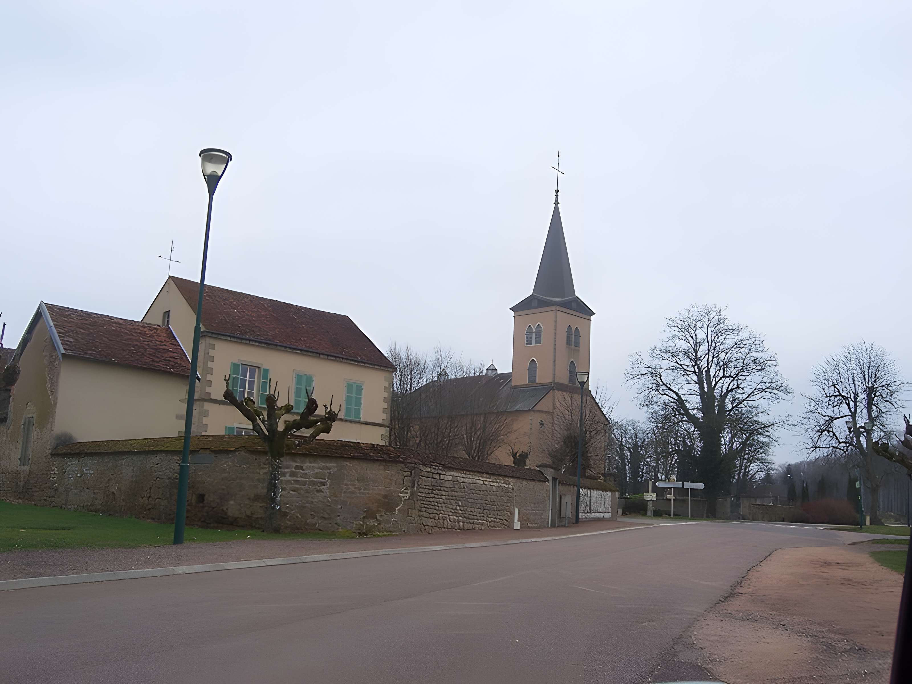 Église Saint-Étienne de Lacanche