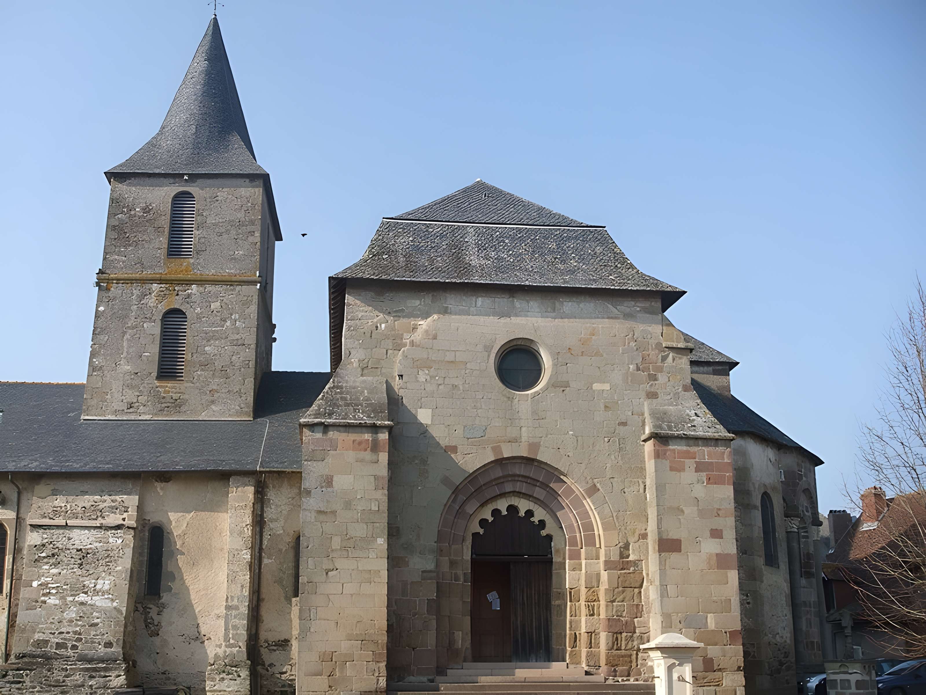 Église Saint-Étienne de Lubersac