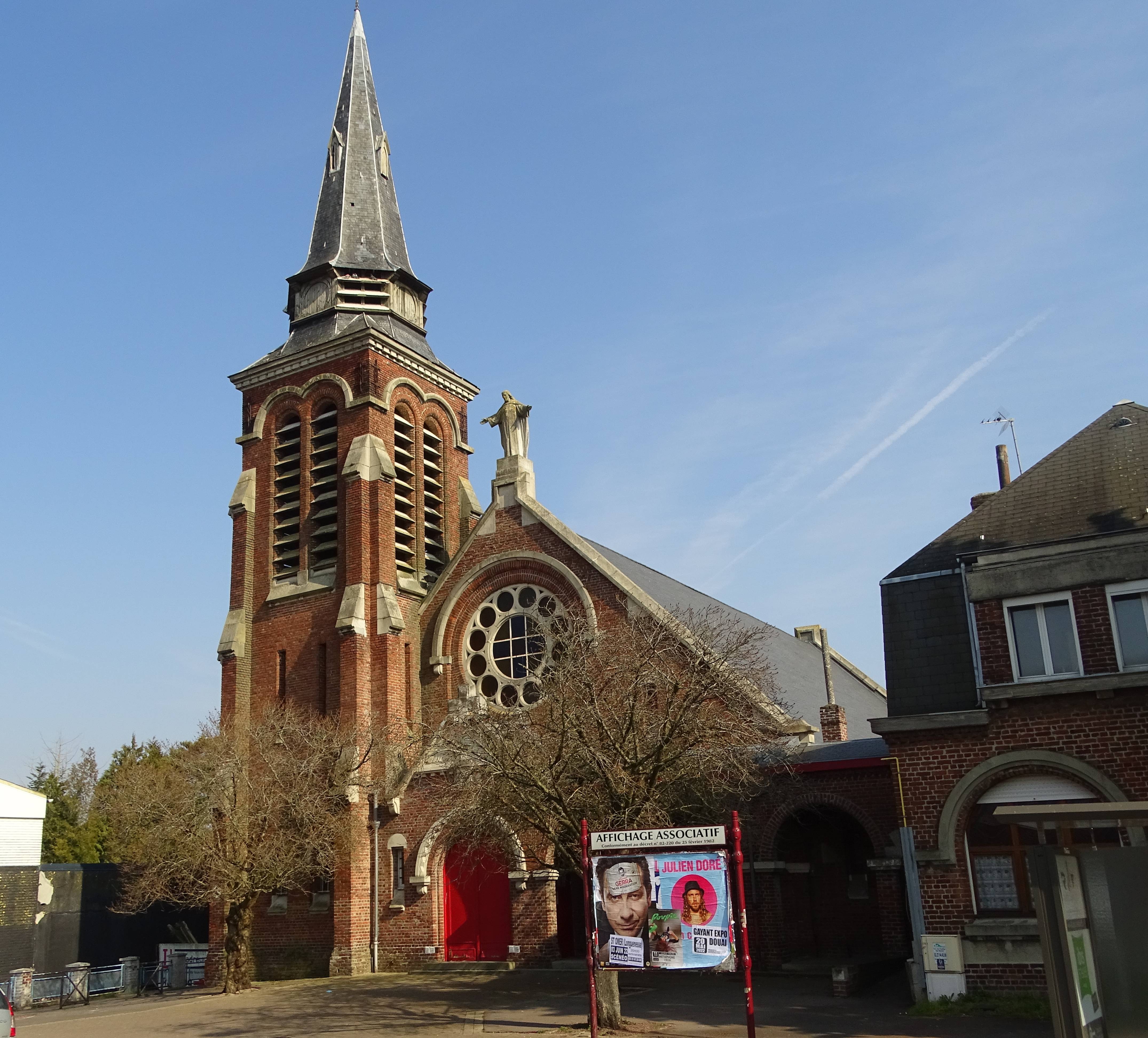 Photo de Église du Sacré-Coeur-et-Notre-Dame-de-Pellevoisin de Douai