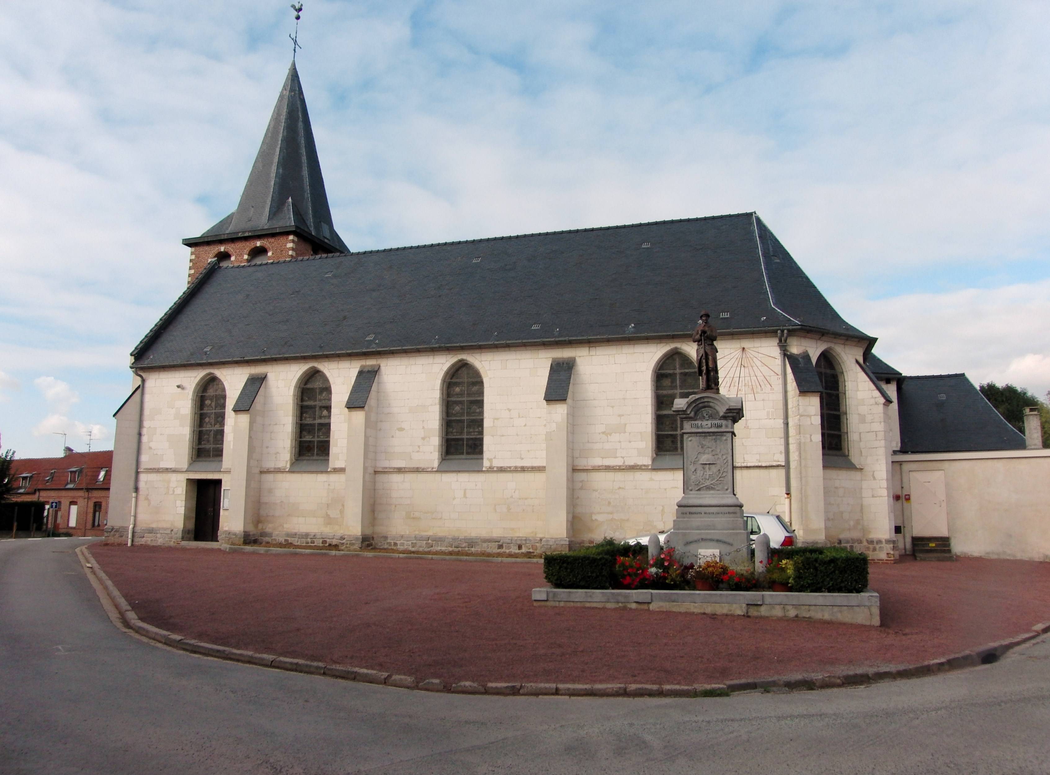 Photo de Kirche von Ennevelin