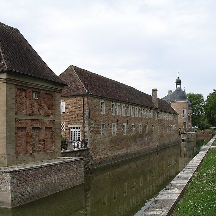 Photo de Château de Pierre-de-Bresse