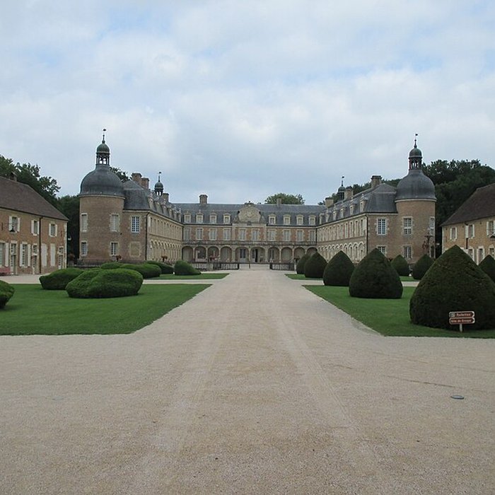 Photo de Château de Pierre-de-Bresse
