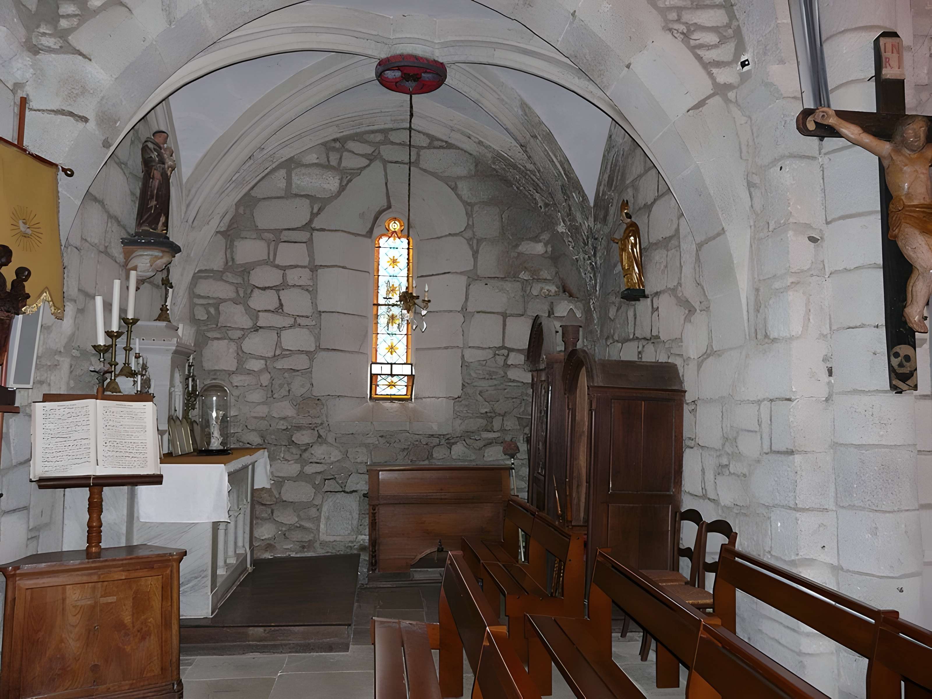 Église Saint-Étienne-et-Saint-Clair de Saint-Étienne-de-Chomeil