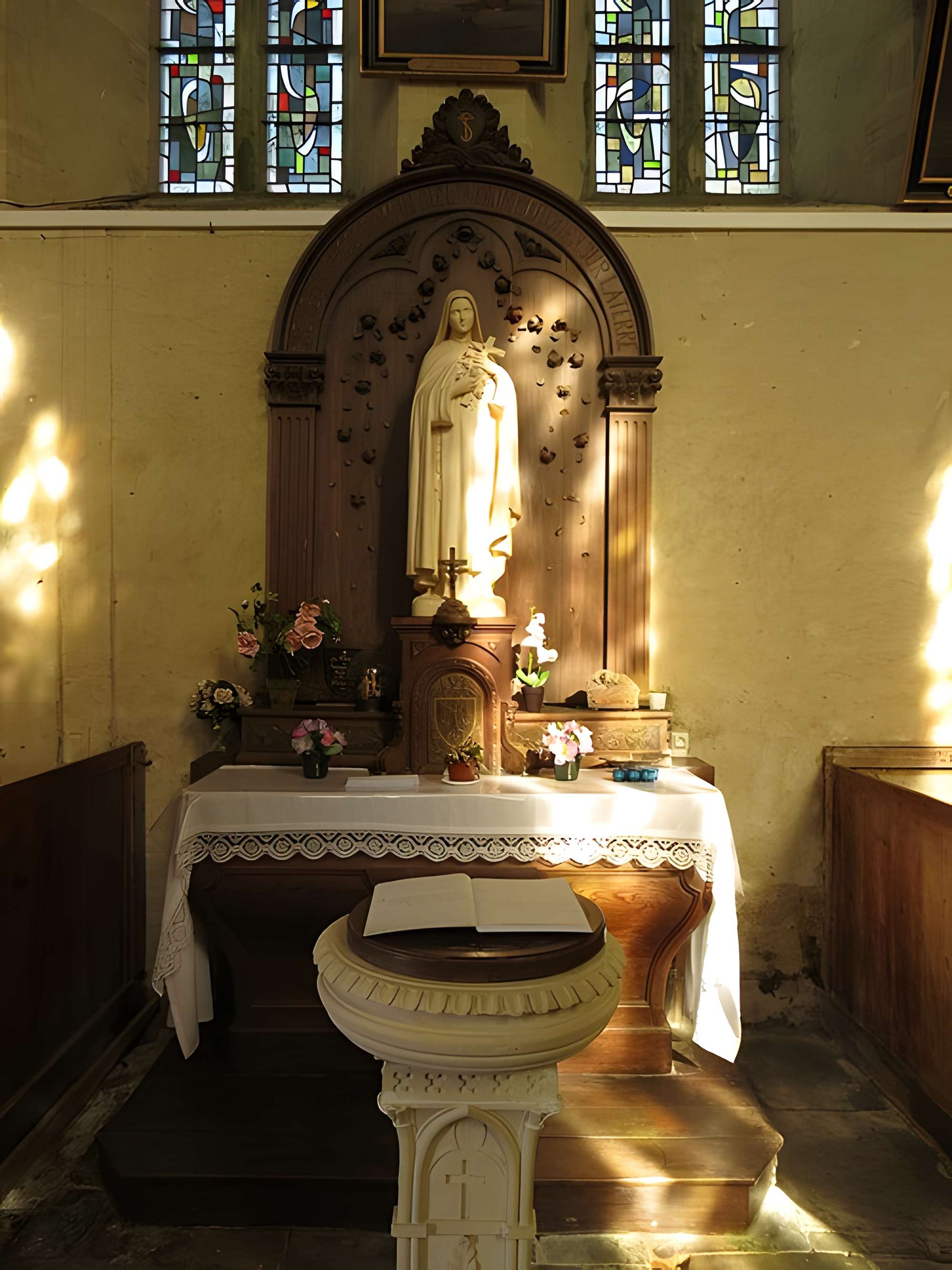 Église Saint-Eustache de Mosles