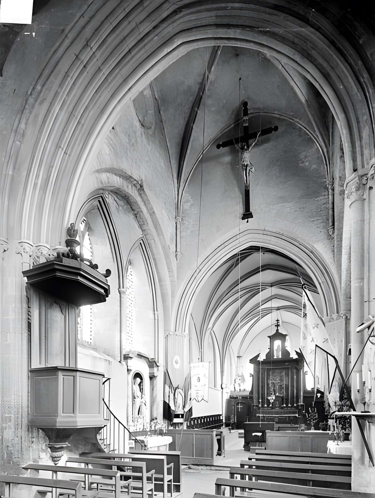 Église Saint-Eustache de Mosles