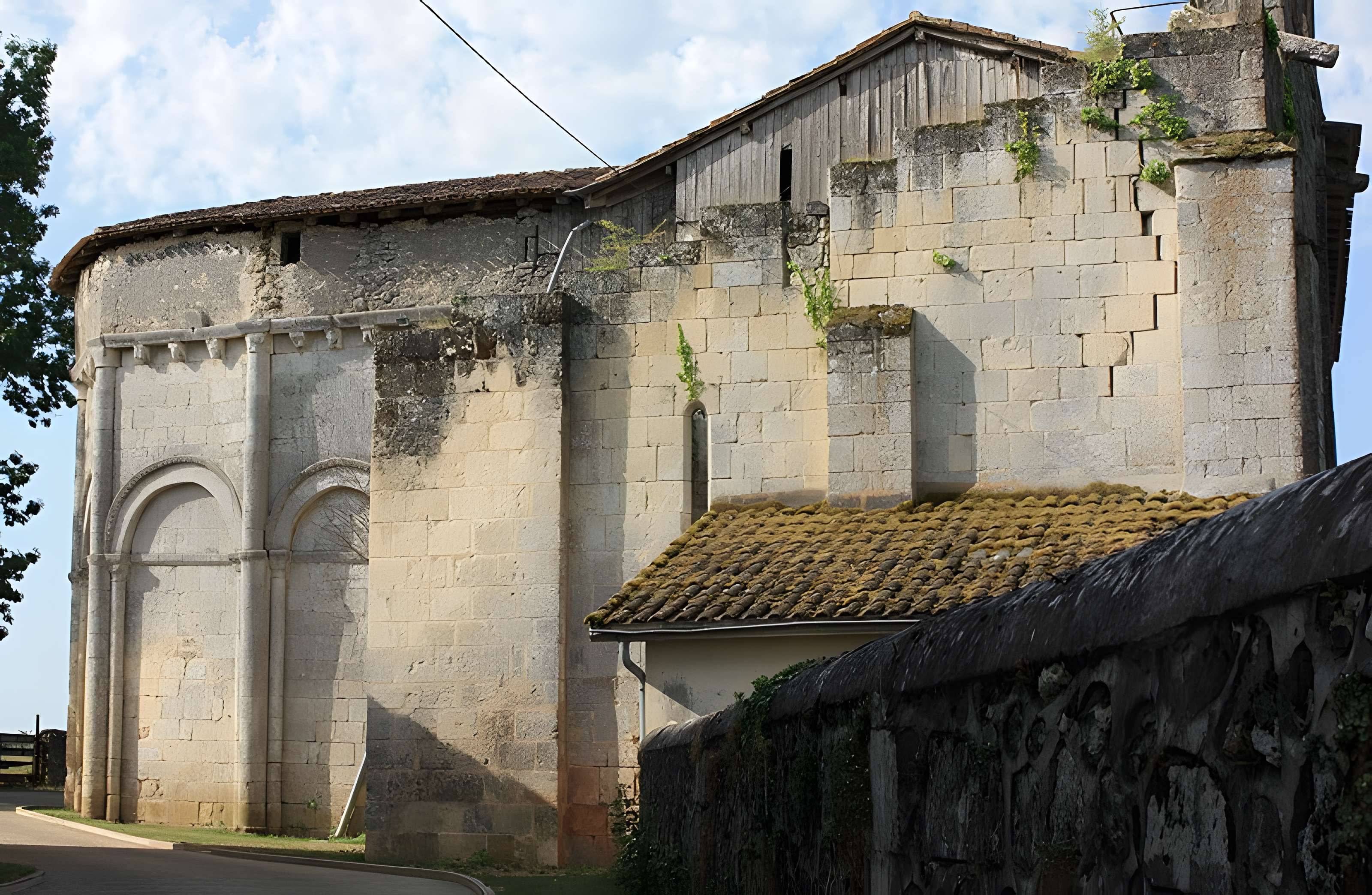 Église Saint-Eutrope de Bellefond