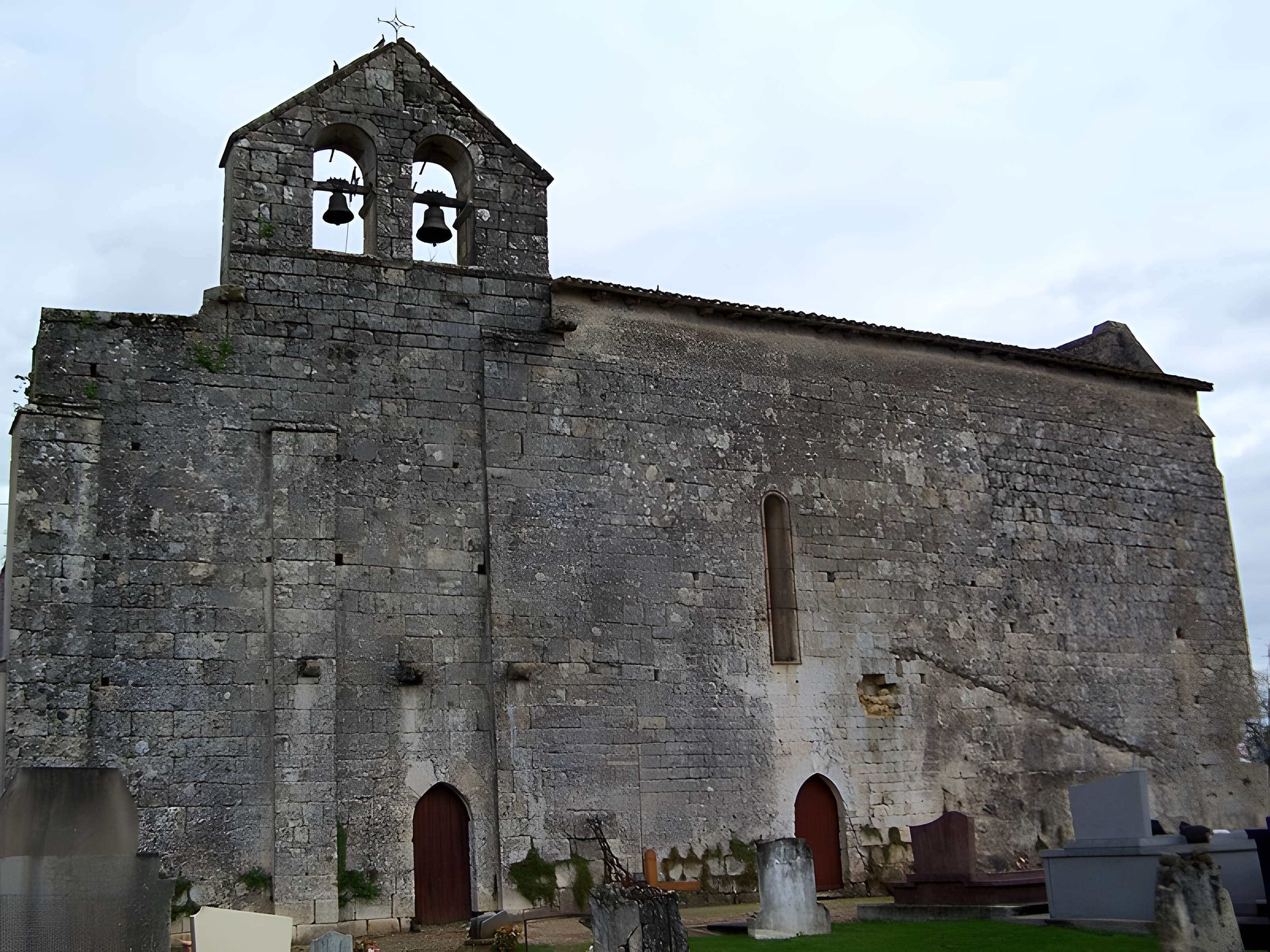 Église Saint-Eutrope de Bellefond
