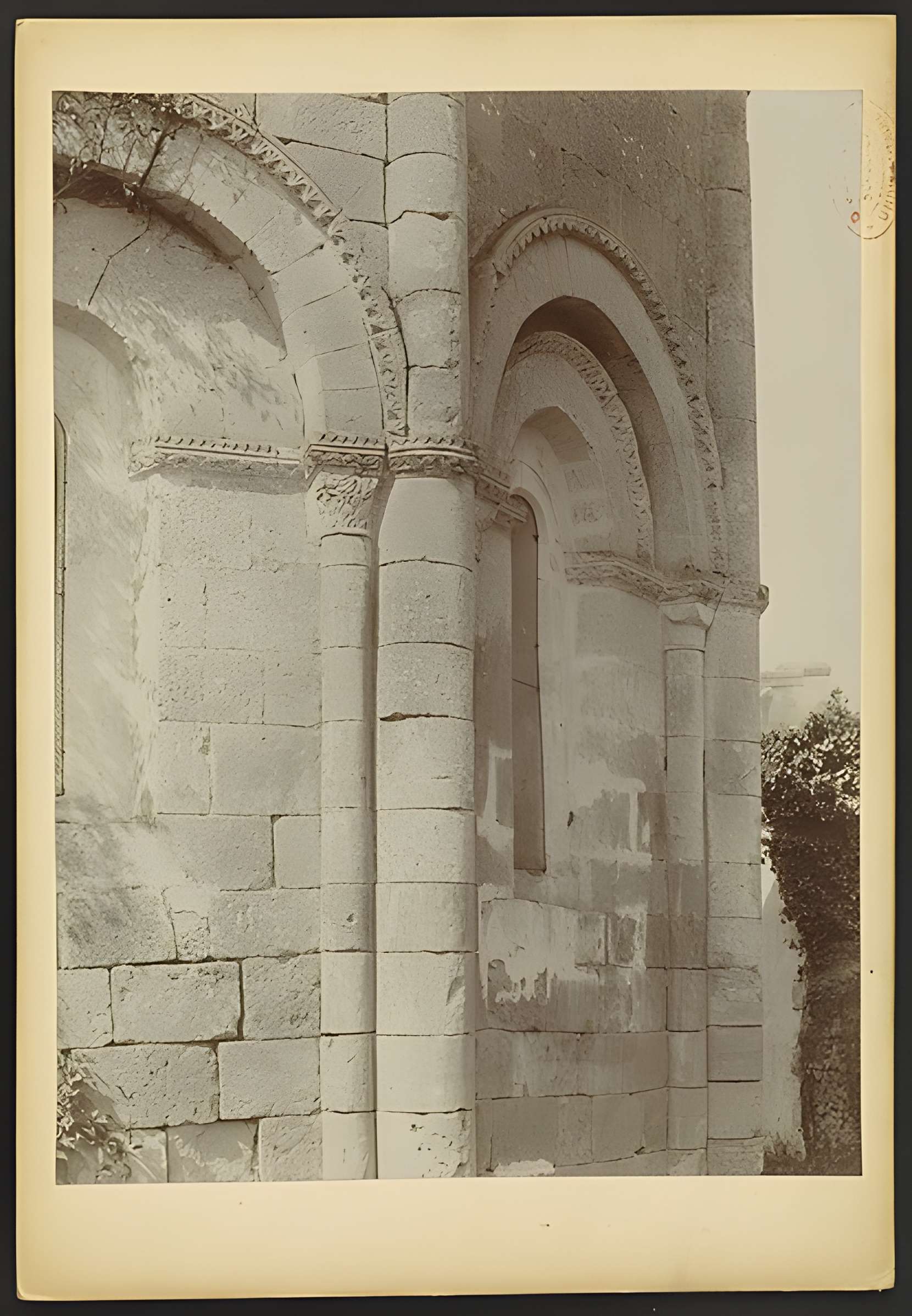 Église Saint-Eutrope de Bellefond