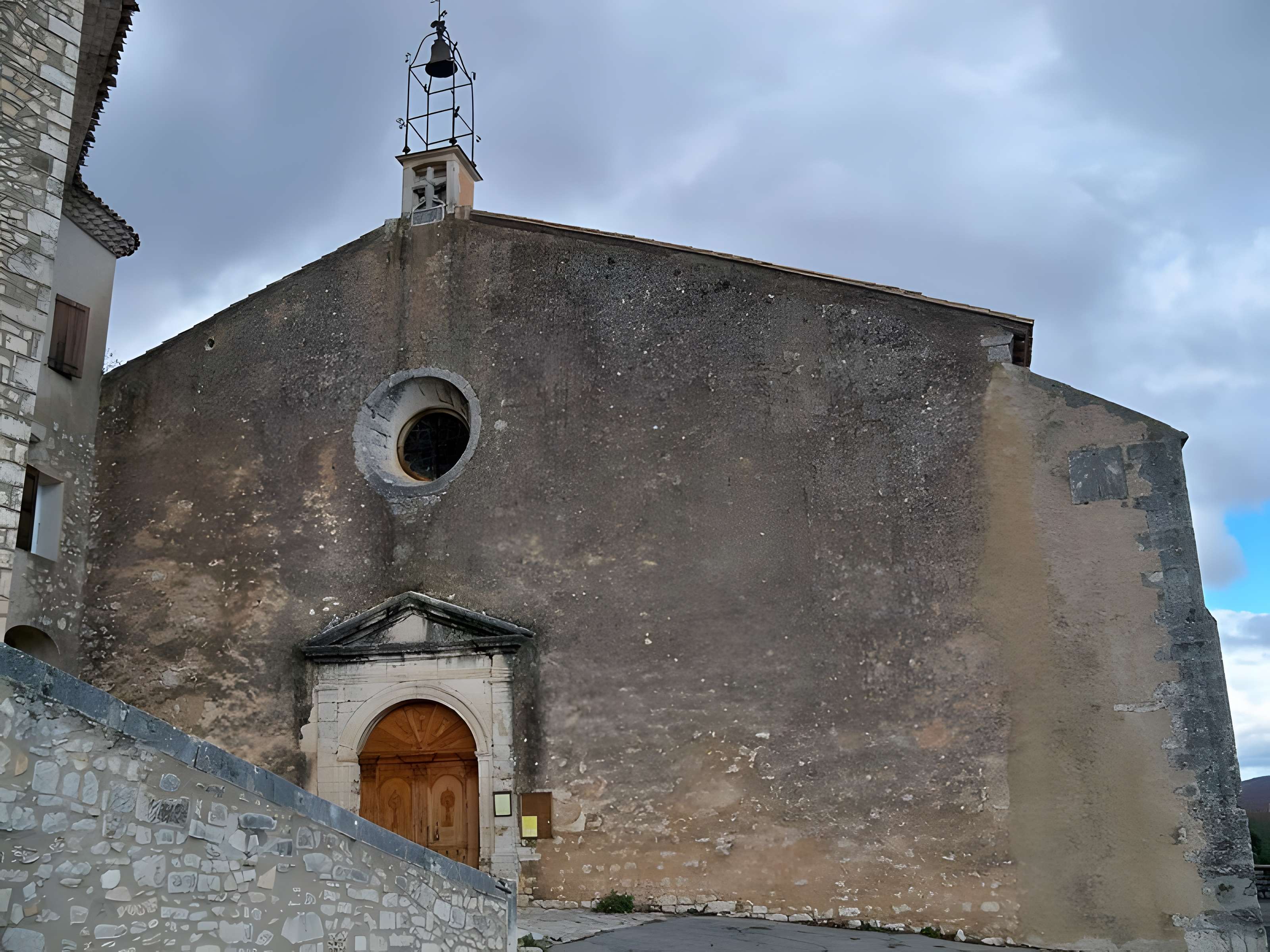 Église Sainte-Victoire de Simiane-la-Rotonde 
