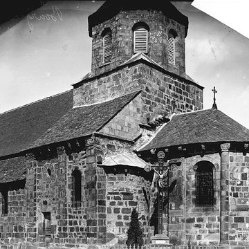 Église Saint-Fargheon de Bourg-Lastic