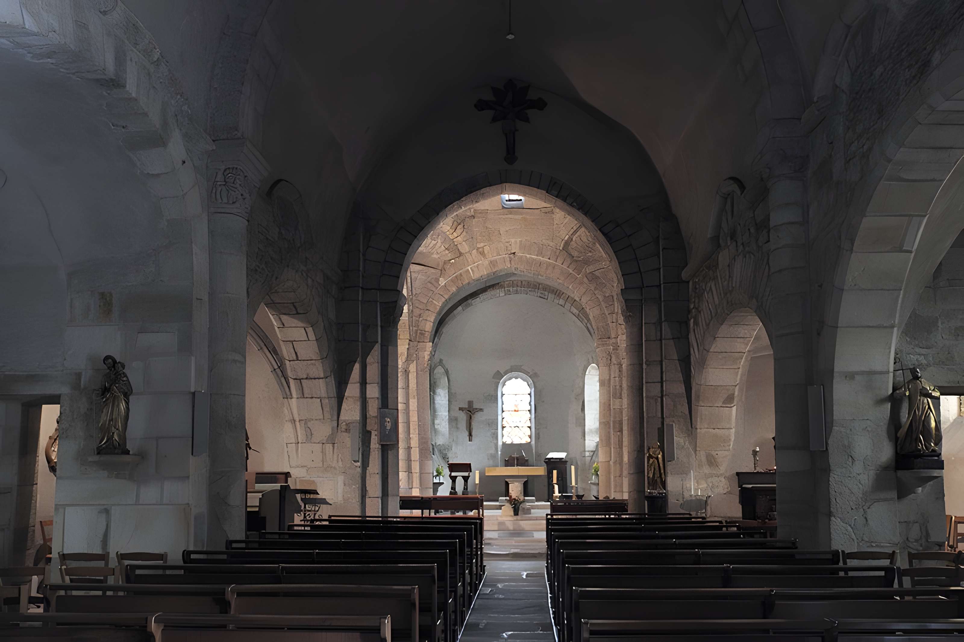 Église Saint-Fargheon de Bourg-Lastic