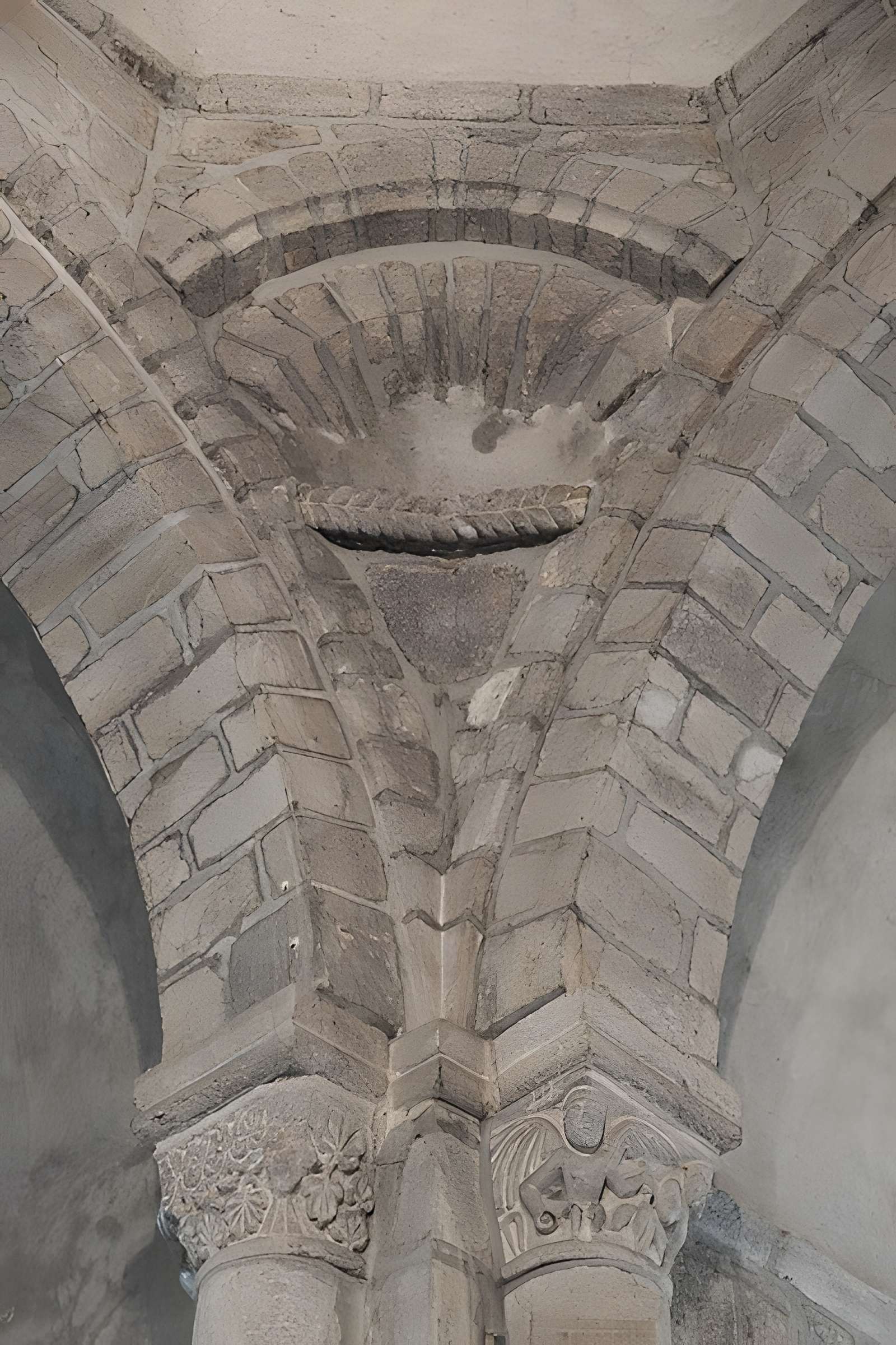 Église Saint-Fargheon de Bourg-Lastic