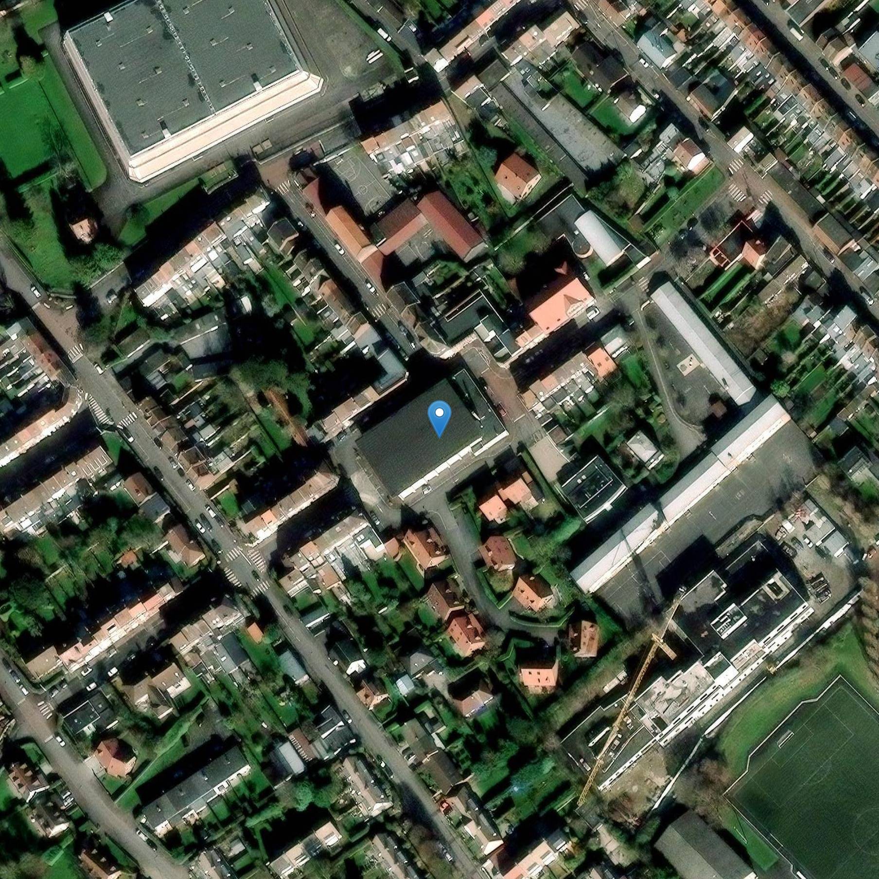 Photo de Church of the Sacred Heart of Fresnoy