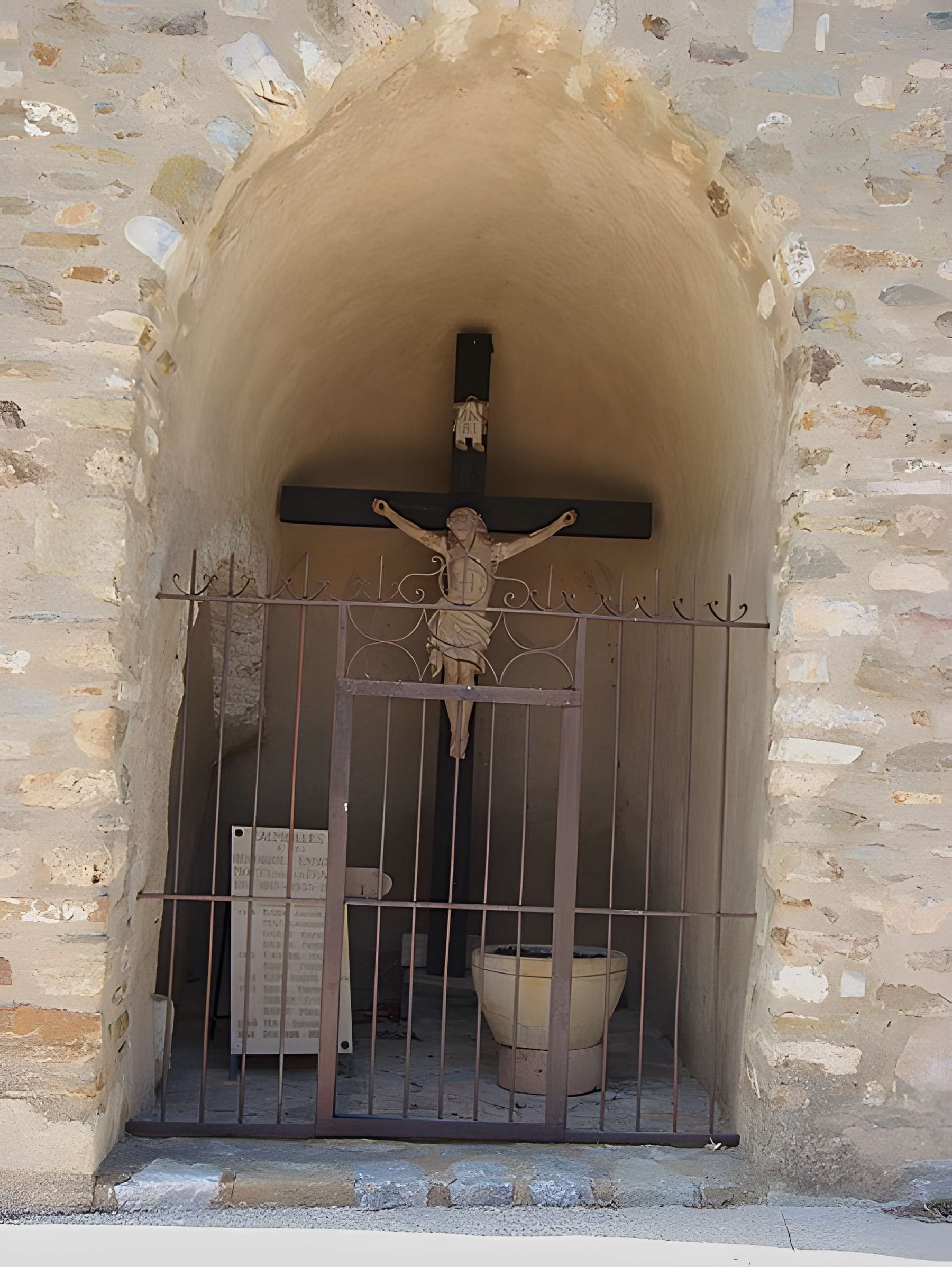 Eglise paroissiale Saint-Pierre et Saint-Félix