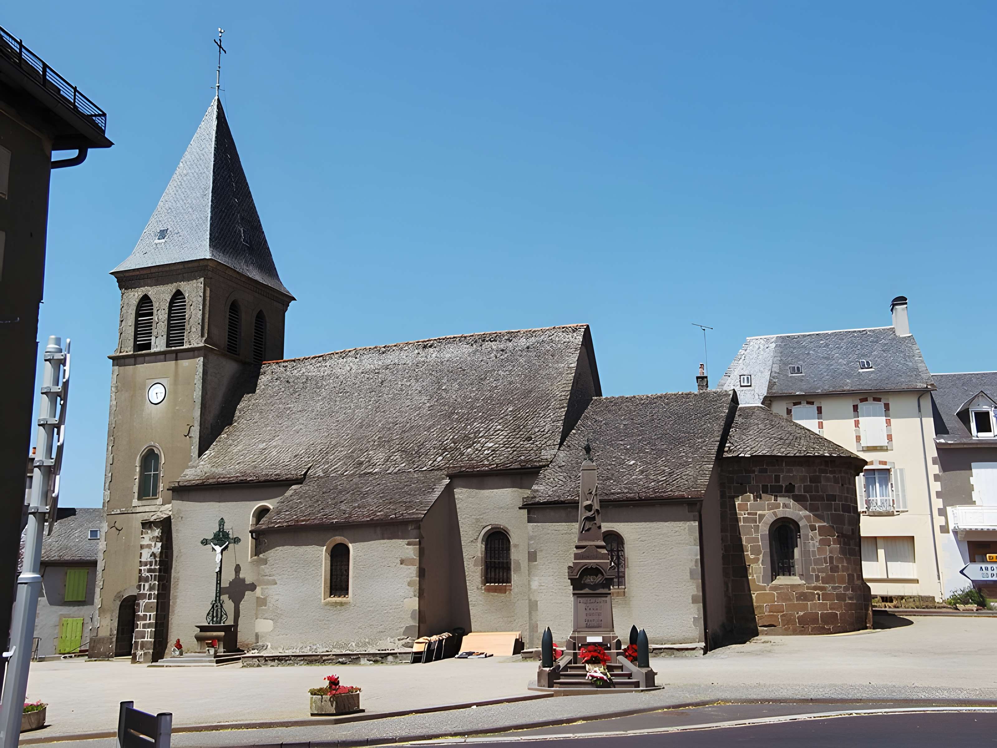 Église Saint-Ferréol d'Ally