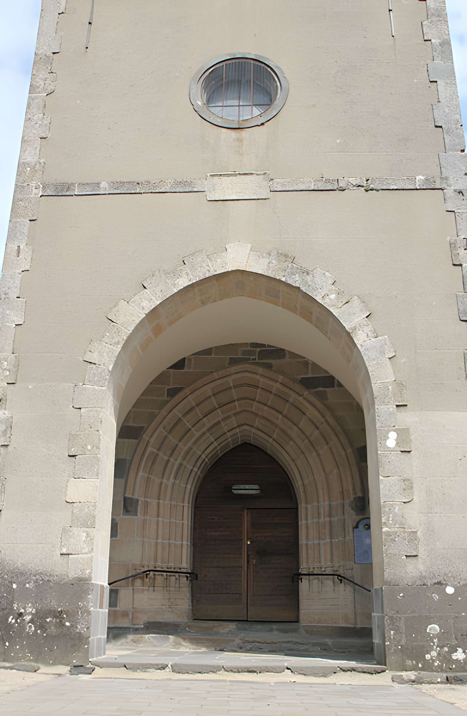 Église Saint-Ferréol d'Ally