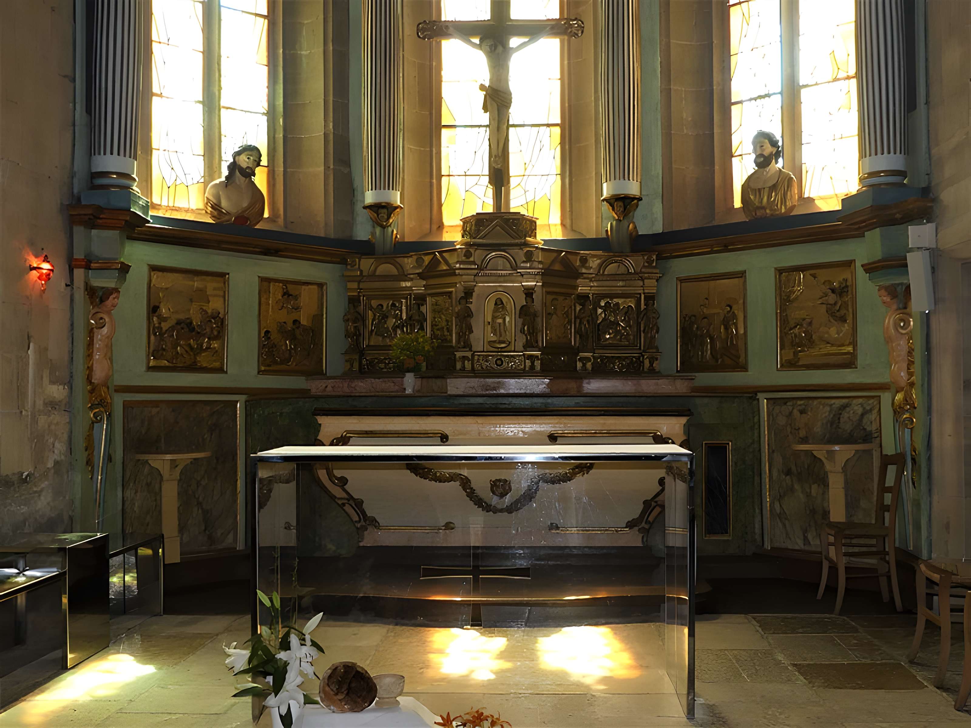 Église Saint-Fleuret d'Estaing