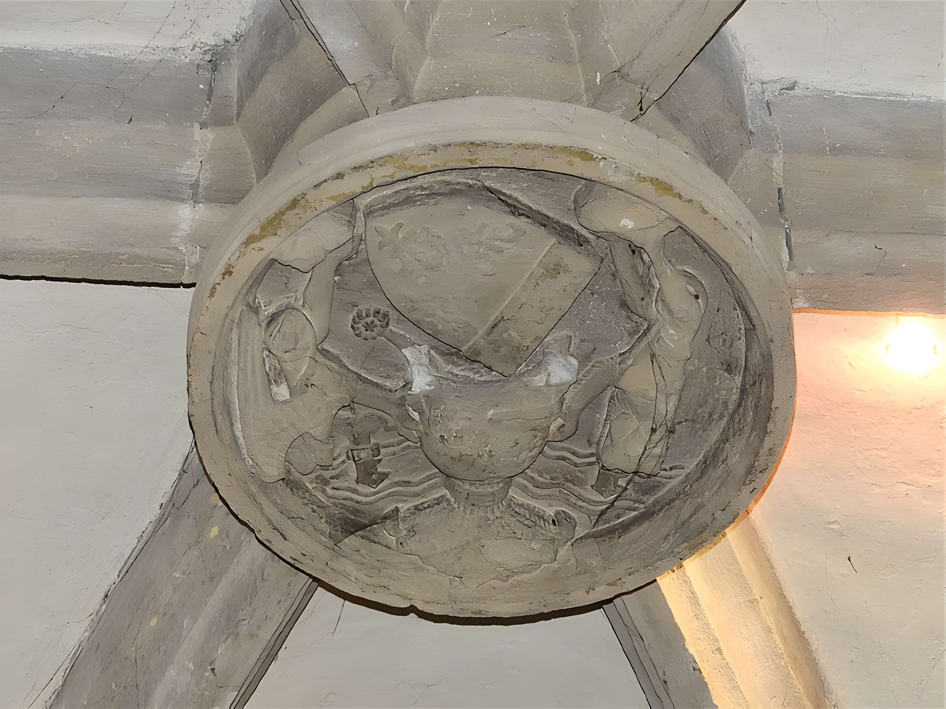 Église Saint-Fleuret d'Estaing